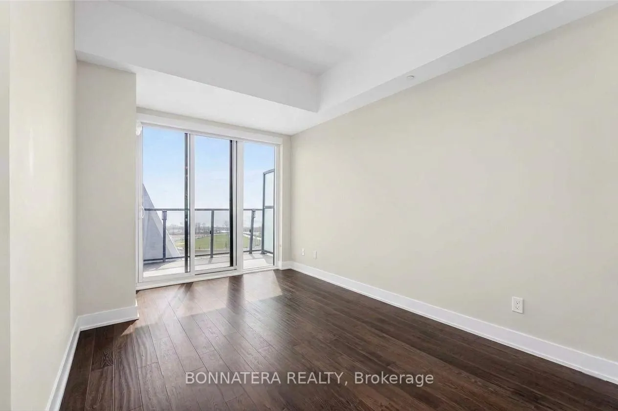 Photo 5 of Unit 1108, 20 Shore Breeze Drive S, Etobicoke, Mimico — HOMEH