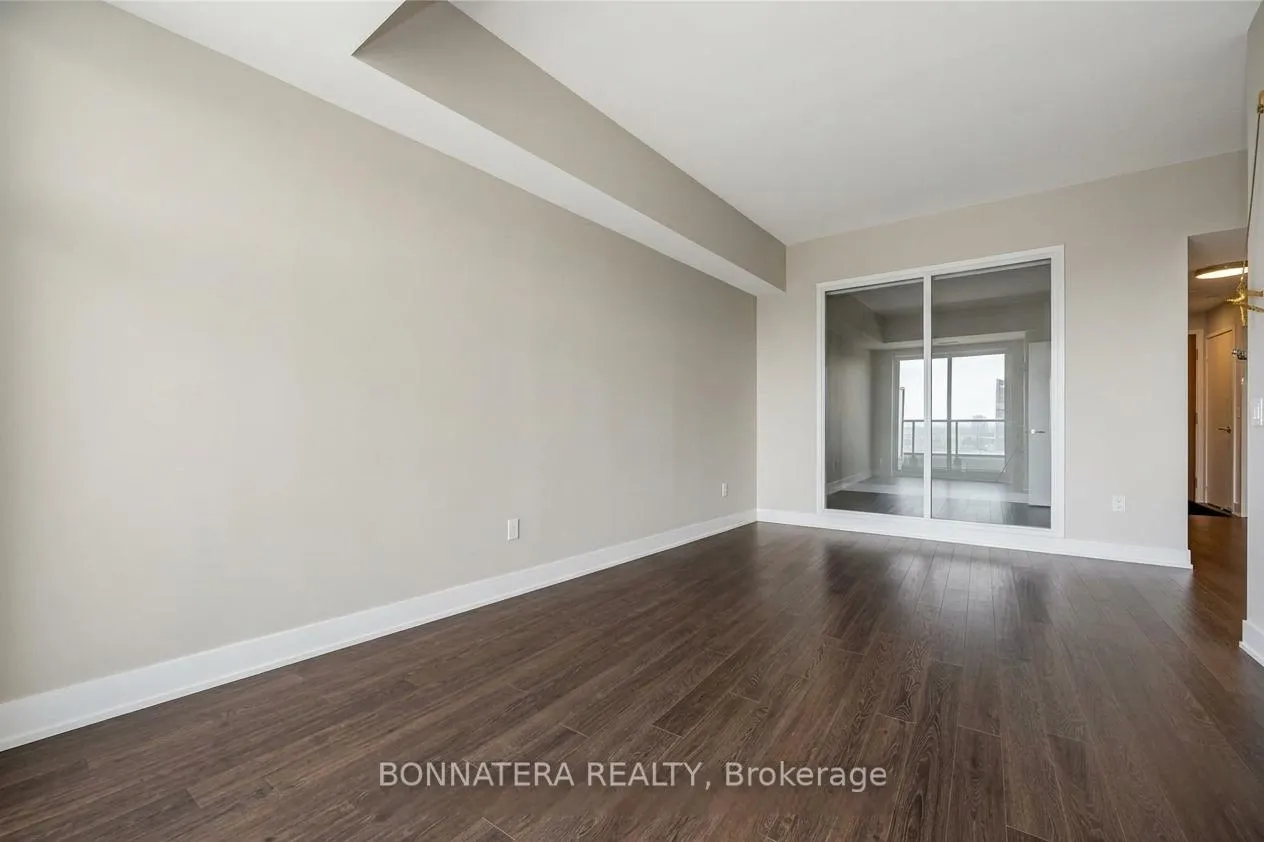Photo 6 of Unit 1108, 20 Shore Breeze Drive S, Etobicoke, Mimico — HOMEH