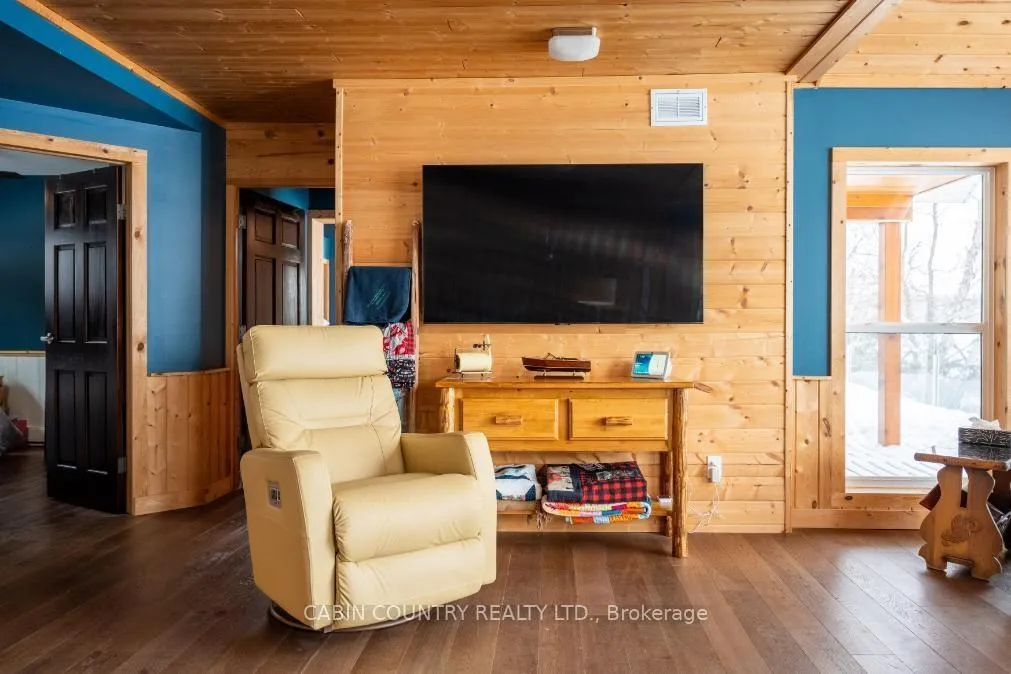 Photo 23 of 65 Poplar Bay Road S, First Nations — HOMEH
