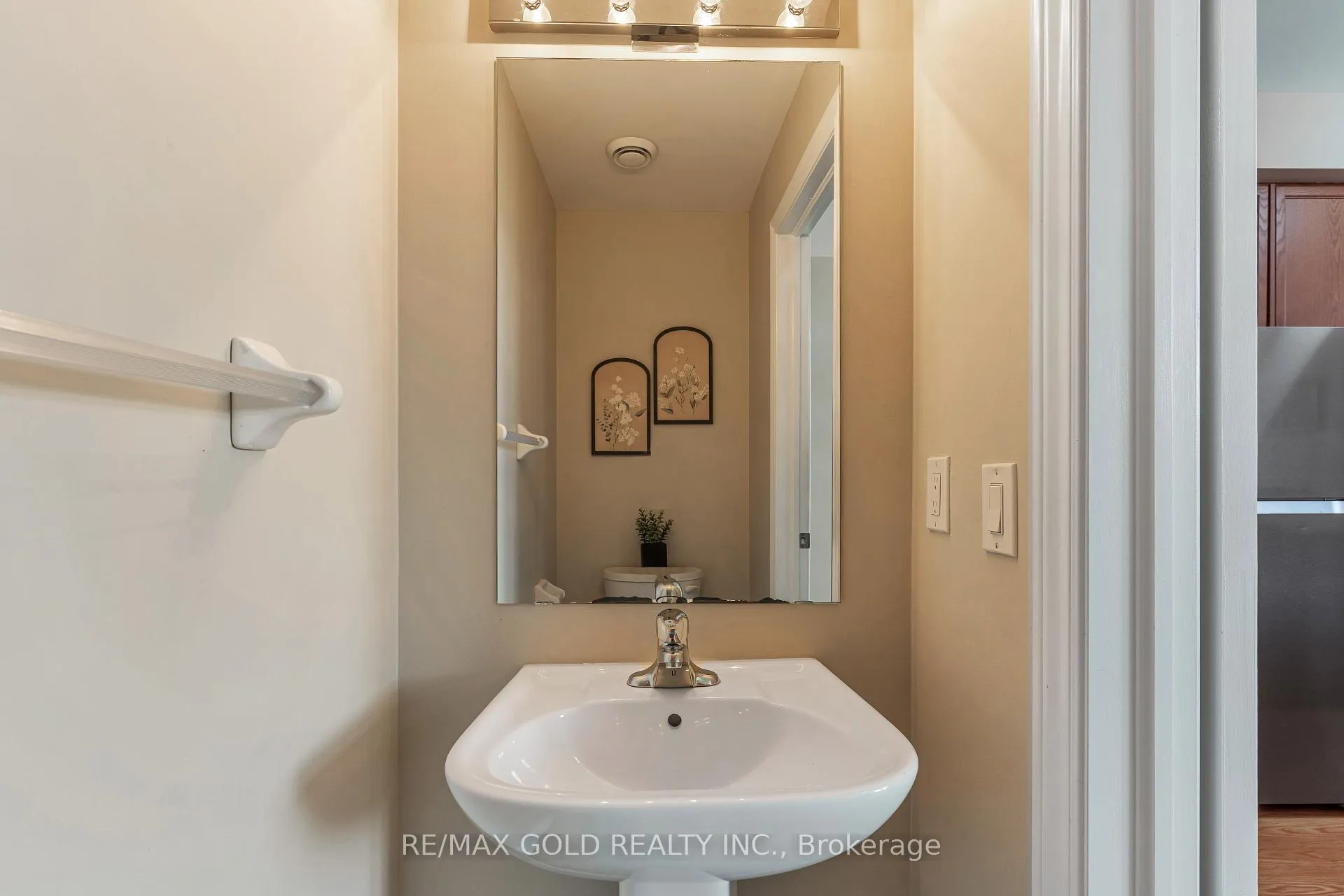 Photo 20 of Unit 308, 10 Halliford Place, Brampton, Goreway Drive Corridor — HOMEH