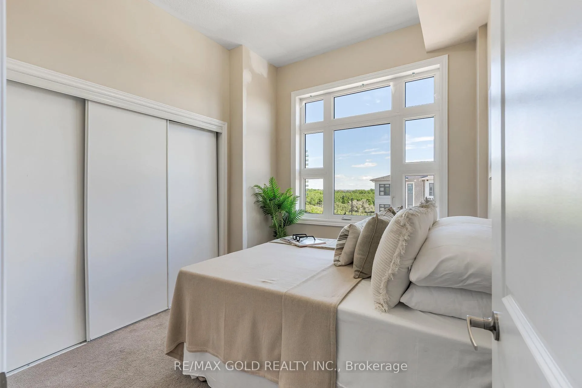Photo 26 of Unit 308, 10 Halliford Place, Brampton, Goreway Drive Corridor — HOMEH