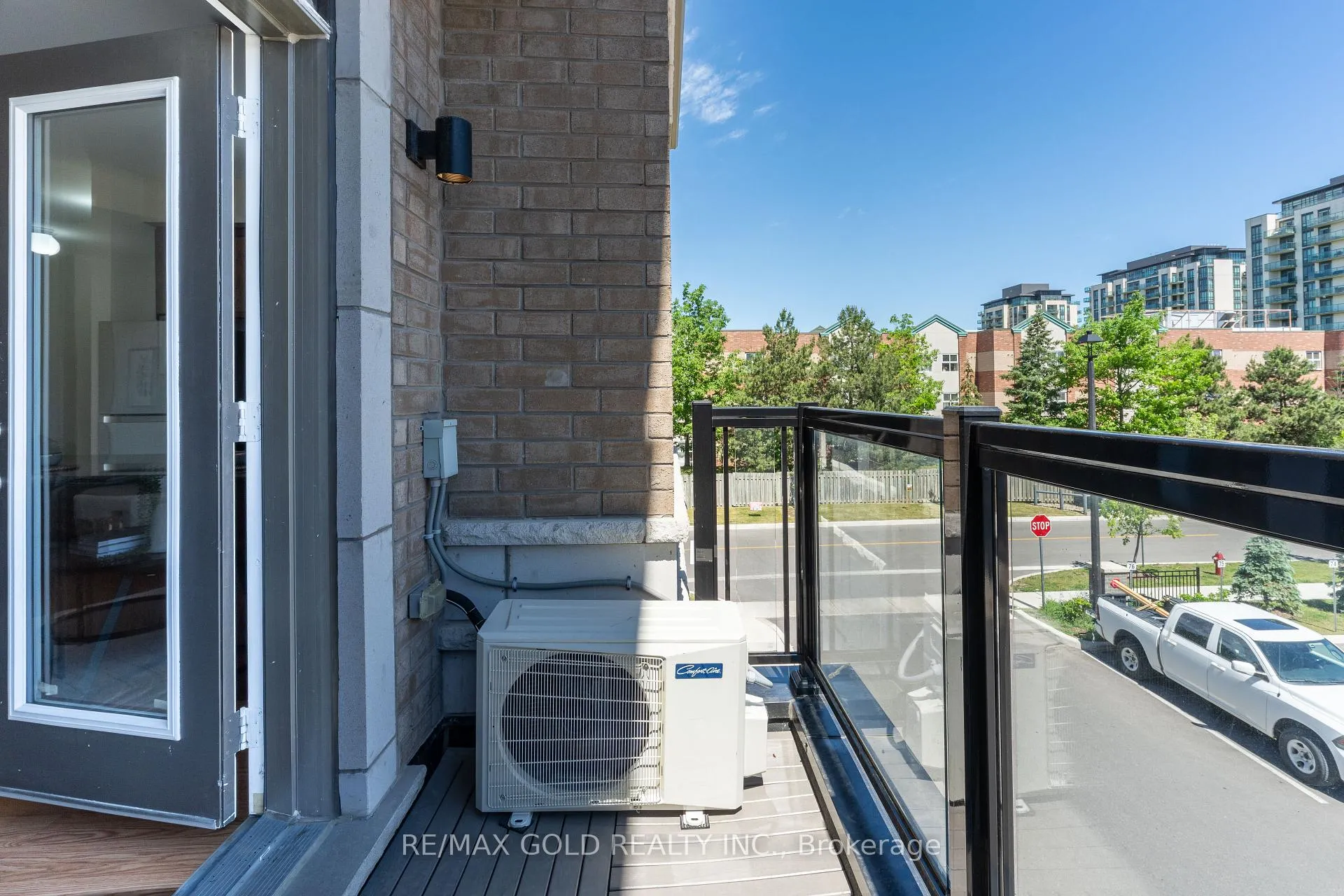 Photo 34 of Unit 308, 10 Halliford Place, Brampton, Goreway Drive Corridor — HOMEH