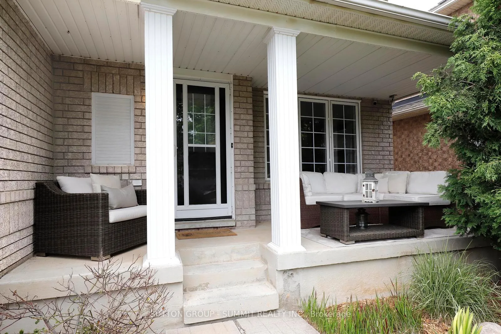 Photo 4 of 1521 Swann Crescent, Milton, Clarke — HOMEH
