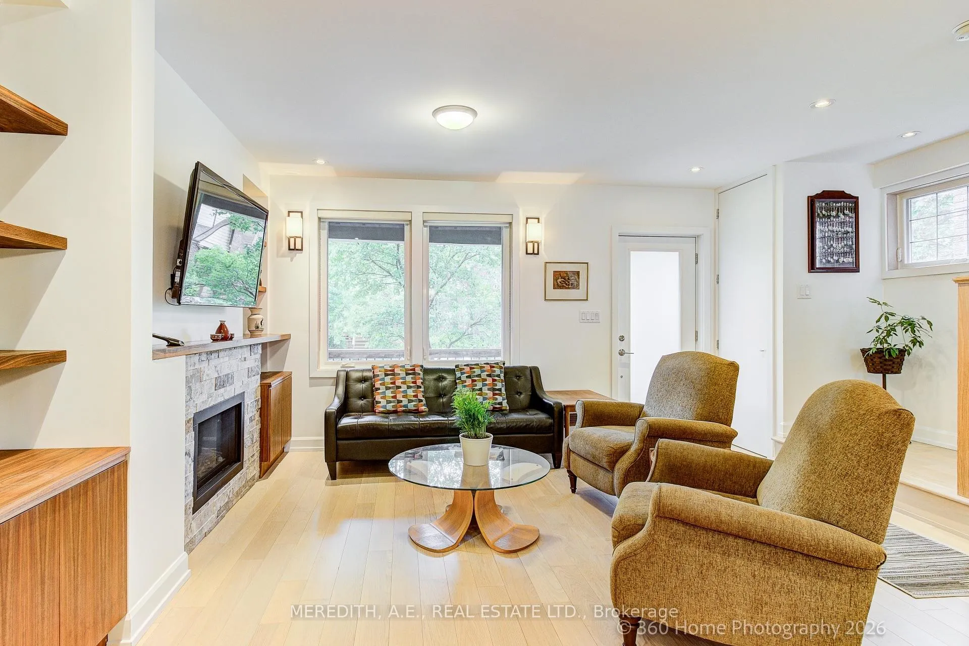 Photo 7 of 25 Kenwood Avenue, Toronto, Humewood-Cedarvale — HOMEH