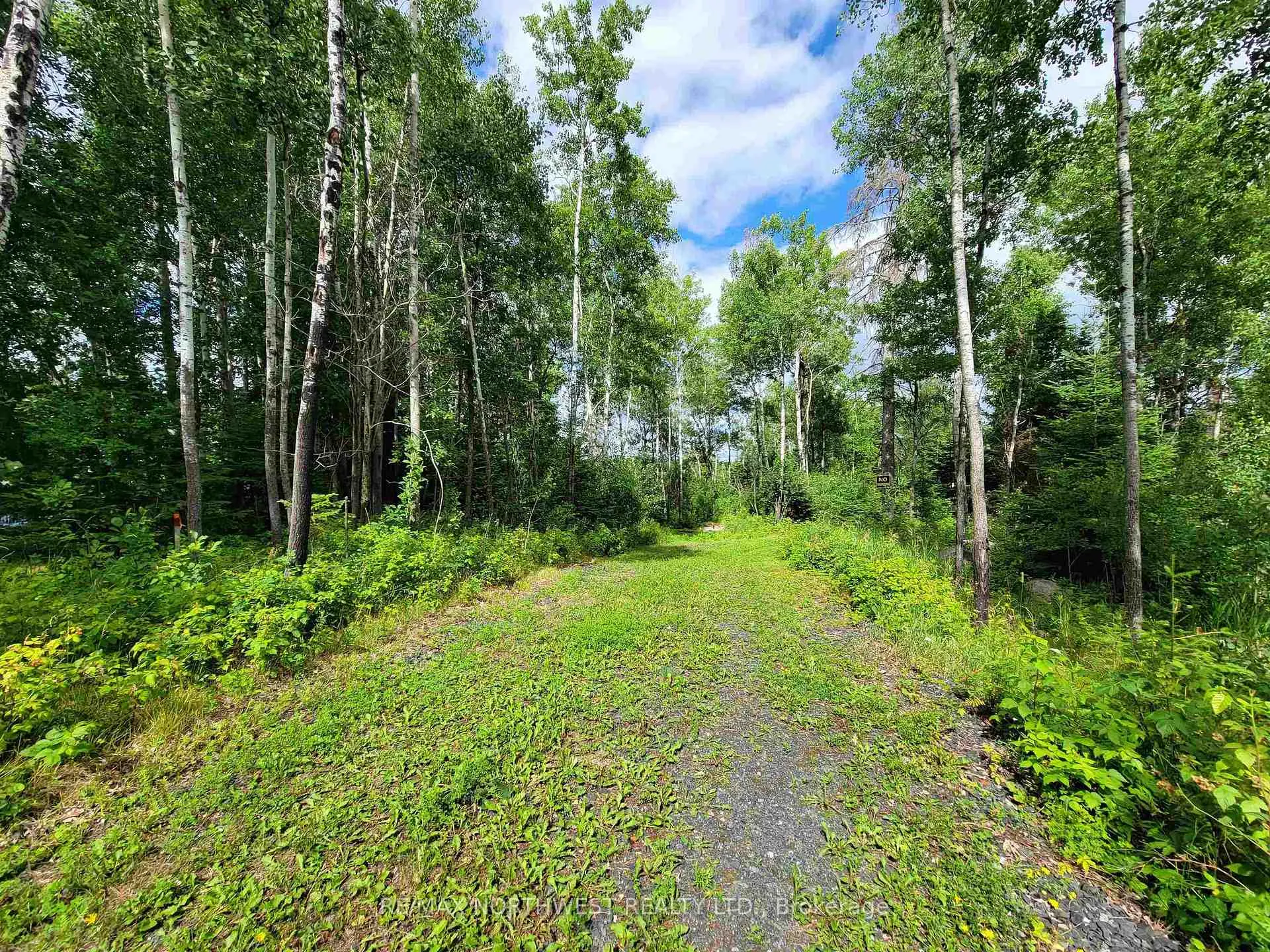 Photo 7 of 1319 Laurenson Lake, Kenora, Lakeside — HOMEH