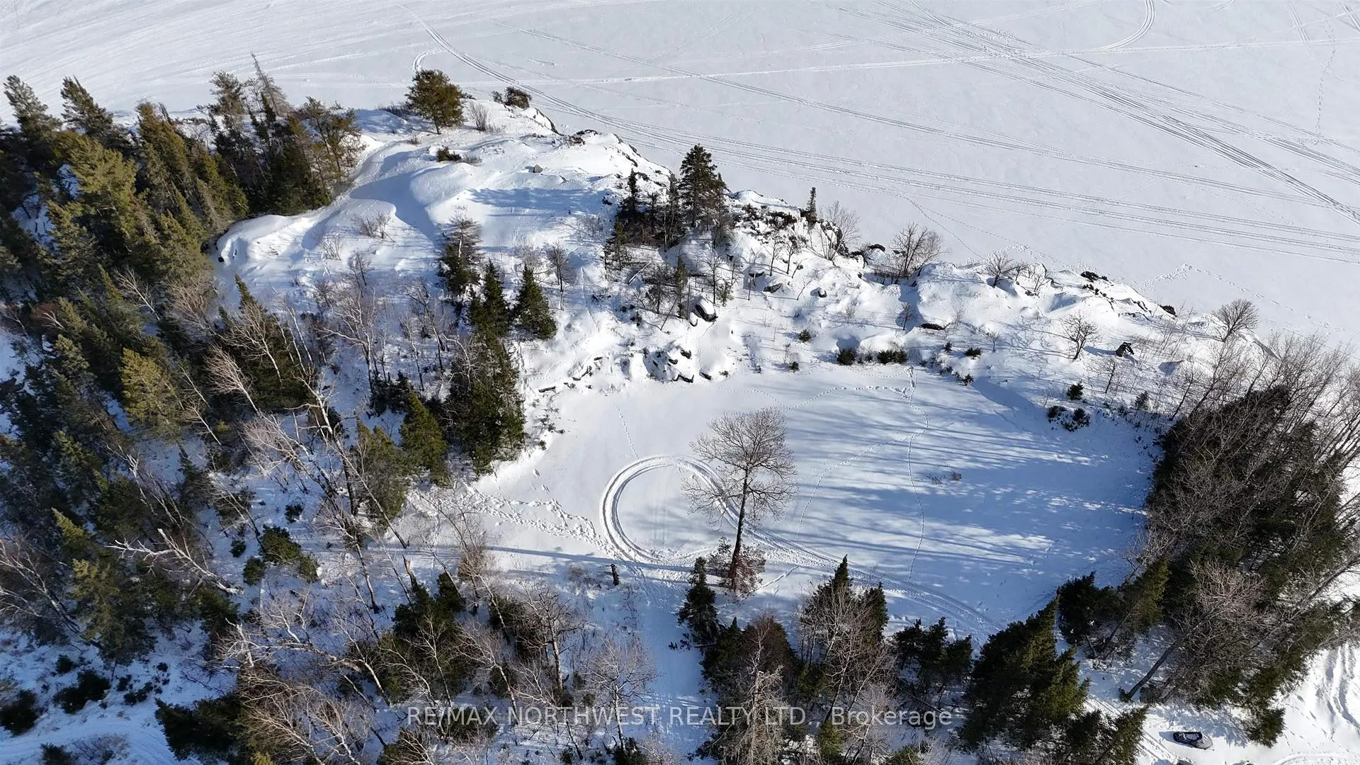 Photo 14 of 1319 Laurenson Lake, Kenora, Lakeside — HOMEH