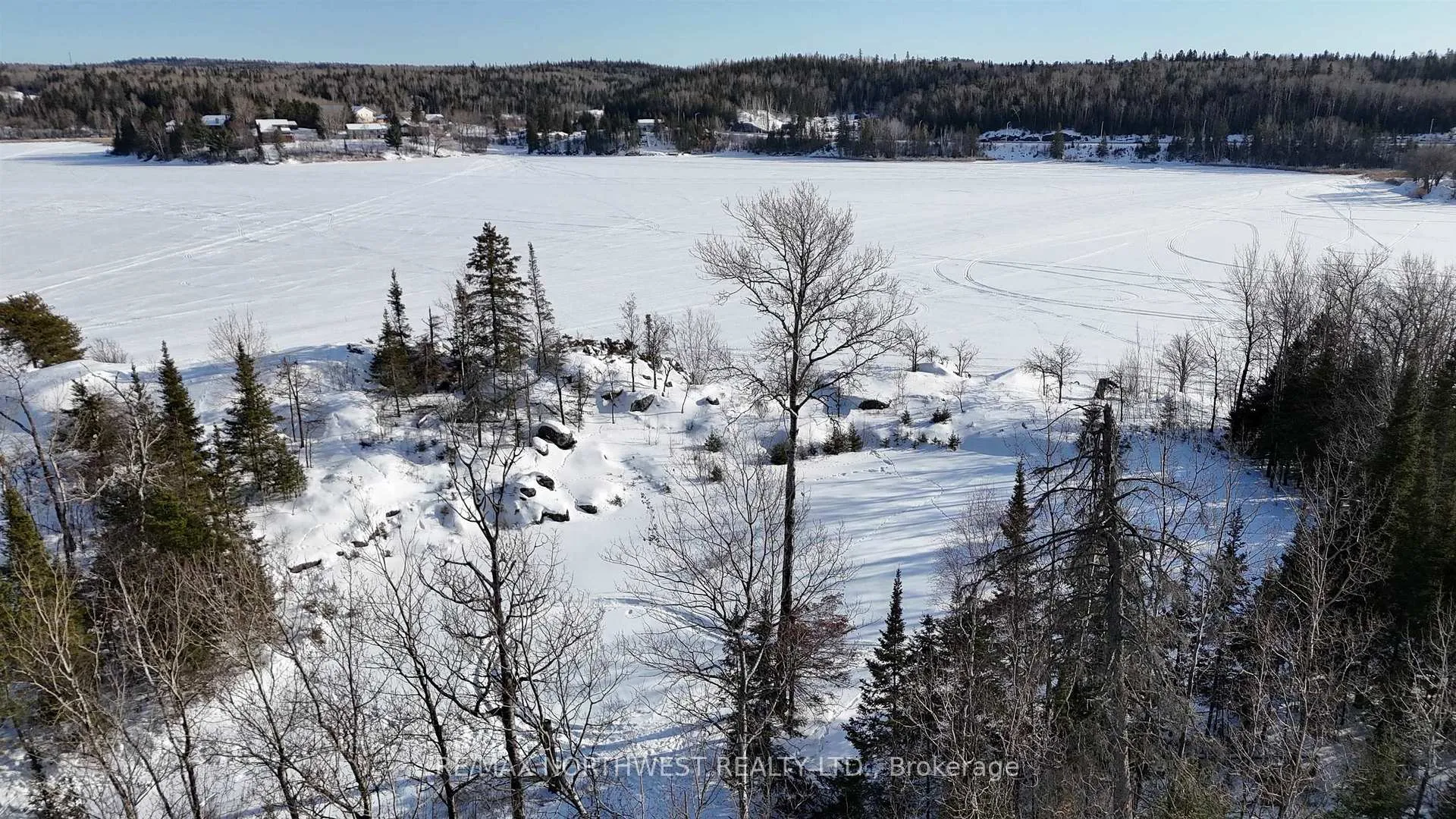 Photo 16 of 1319 Laurenson Lake, Kenora, Lakeside — HOMEH