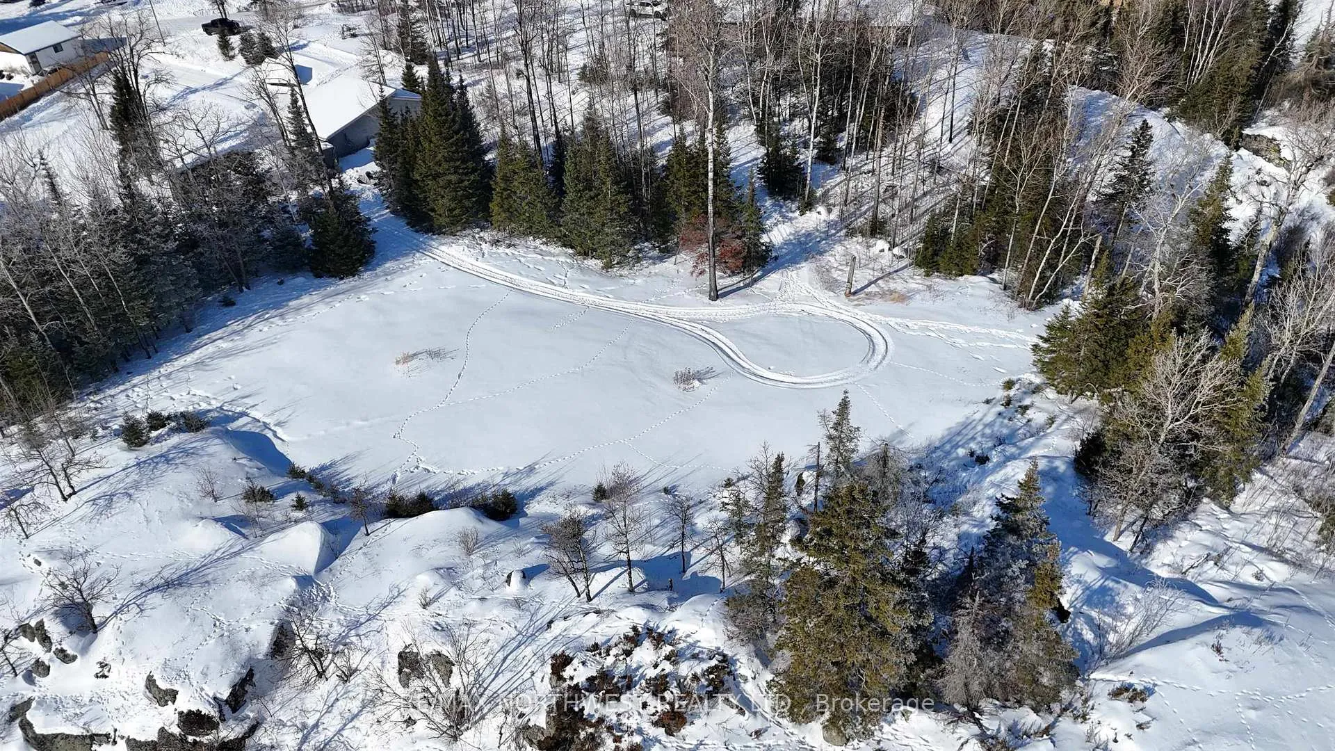 Photo 21 of 1319 Laurenson Lake, Kenora, Lakeside — HOMEH