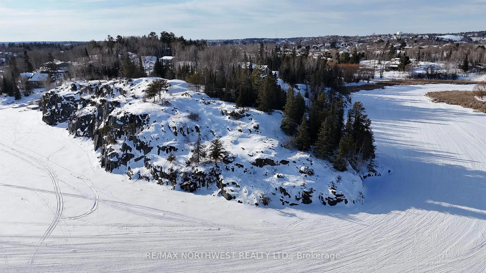 Photo 29 of 1319 Laurenson Lake, Kenora, Lakeside — HOMEH