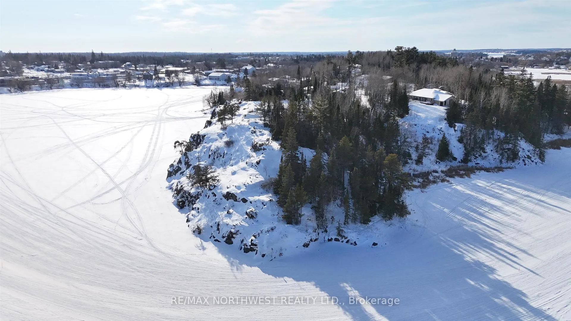 Photo 32 of 1319 Laurenson Lake, Kenora, Lakeside — HOMEH
