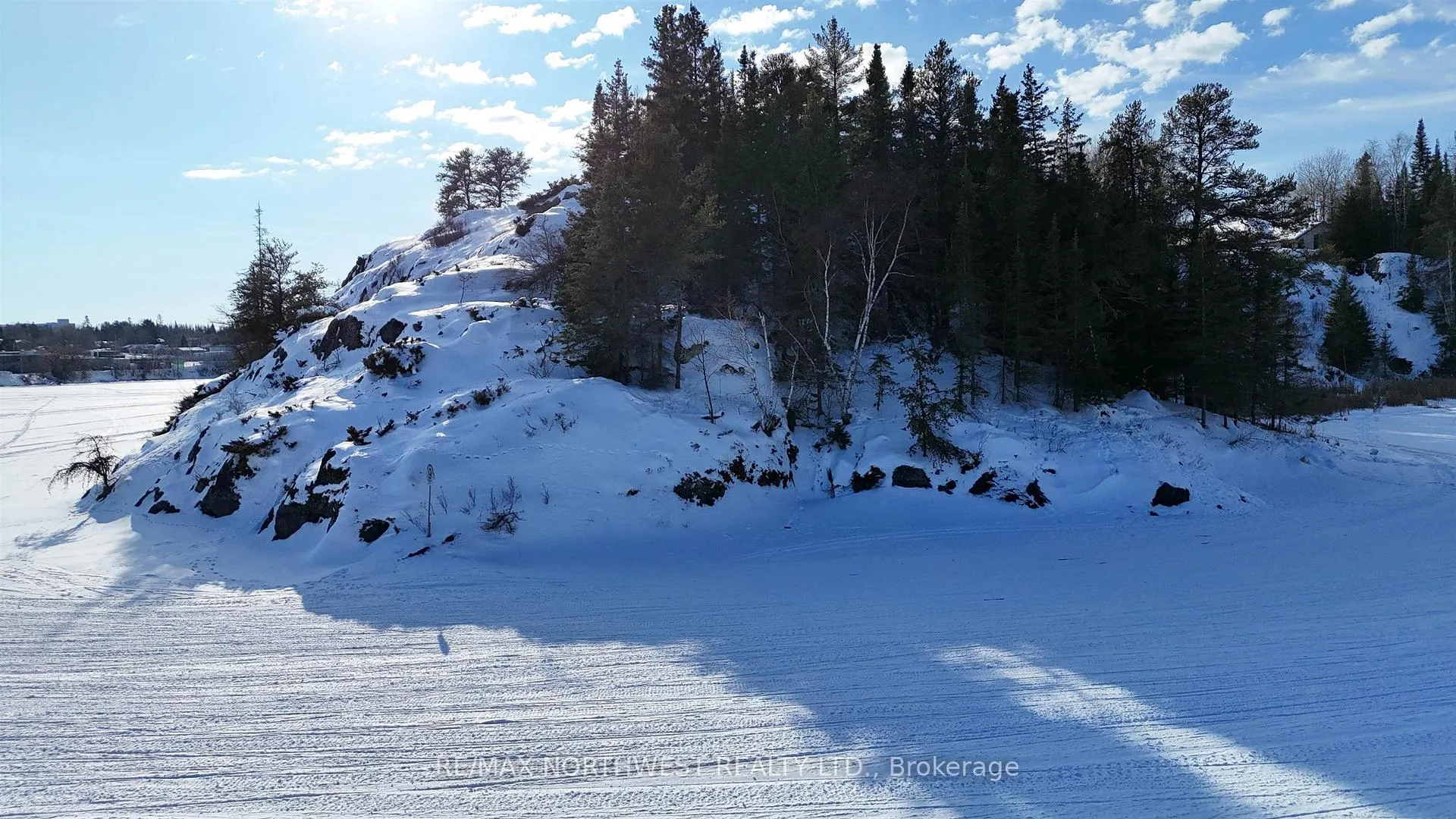 Photo 38 of 1319 Laurenson Lake, Kenora, Lakeside — HOMEH