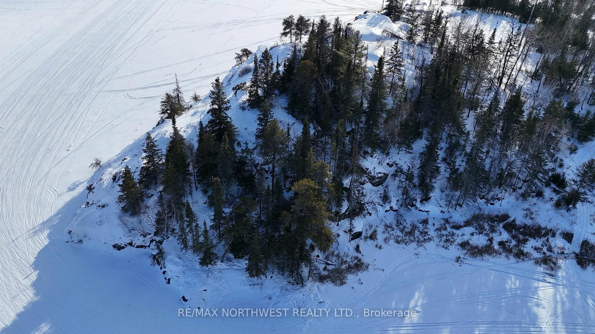 Photo 15 of 1319 Laurenson Lake, Kenora, Lakeside — HOMEH