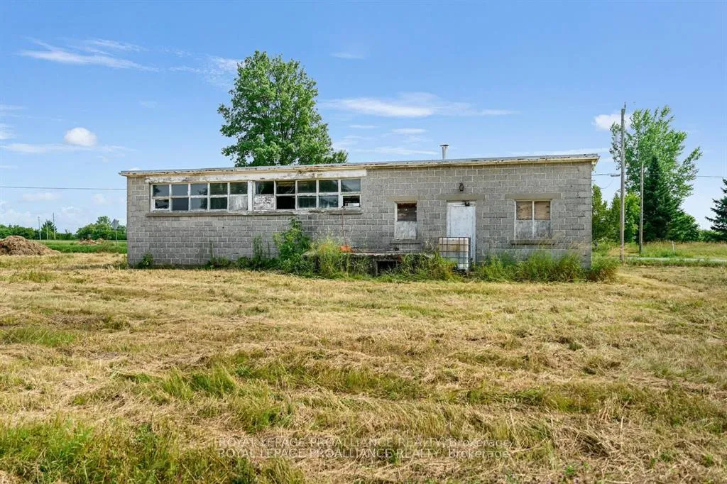 Photo 4 of 608 Froom Road, Edwardsburgh/Cardinal, Edwardsburgh/Cardinal Twp — HOMEH