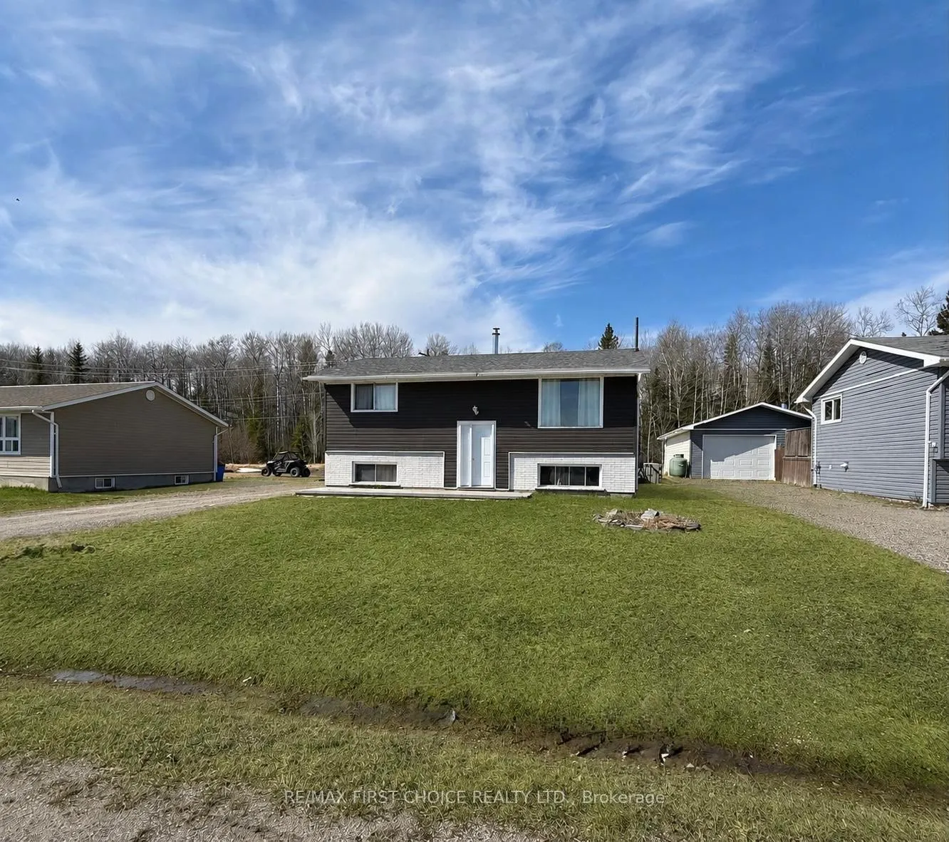 Photo 15 of 108 Highland Crescent, Greenstone — HOMEH