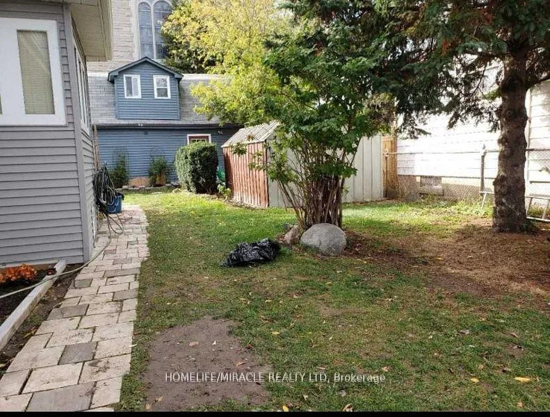 Photo 4 of Unit Unit 2, 598 Front Street, Oshawa, Central — HOMEH