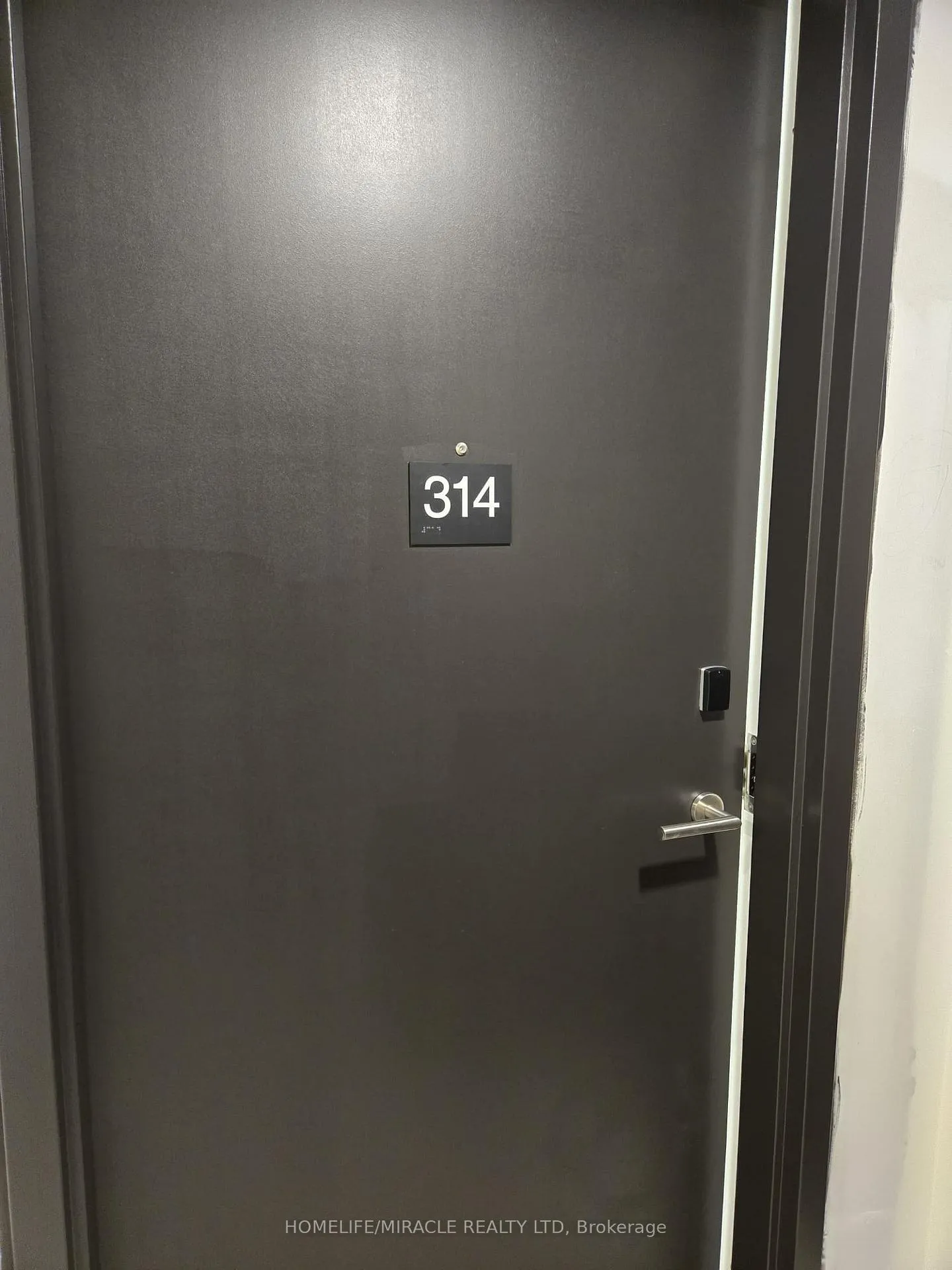 Photo 1 of Unit 314, 6 Chartwell Road, Etobicoke, Stonegate-Queensway — HOMEH