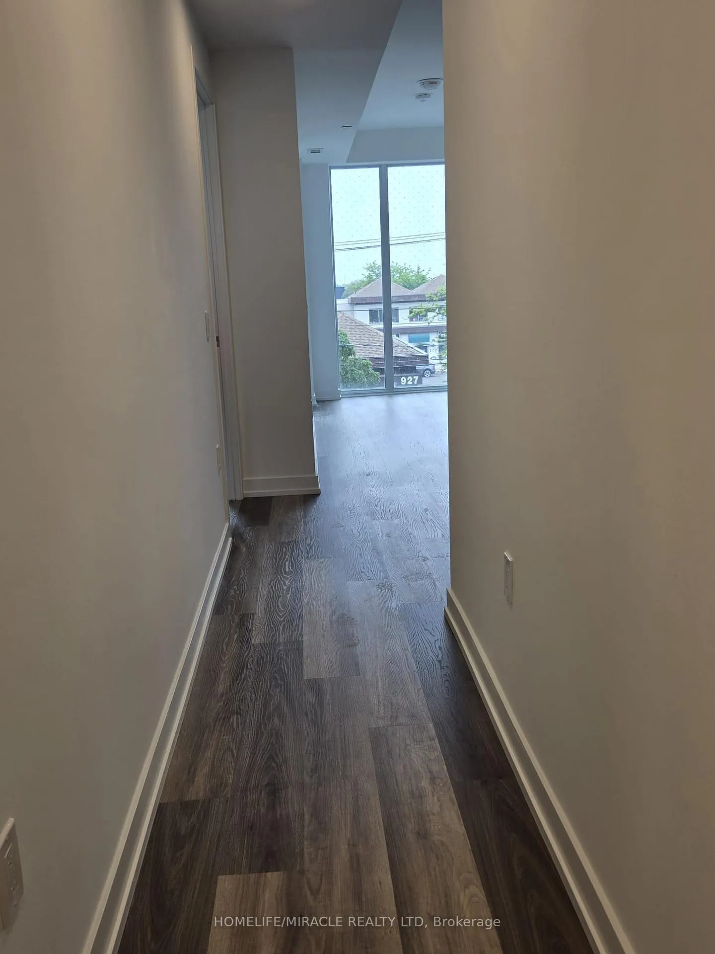 Photo 5 of Unit 314, 6 Chartwell Road, Etobicoke, Stonegate-Queensway — HOMEH