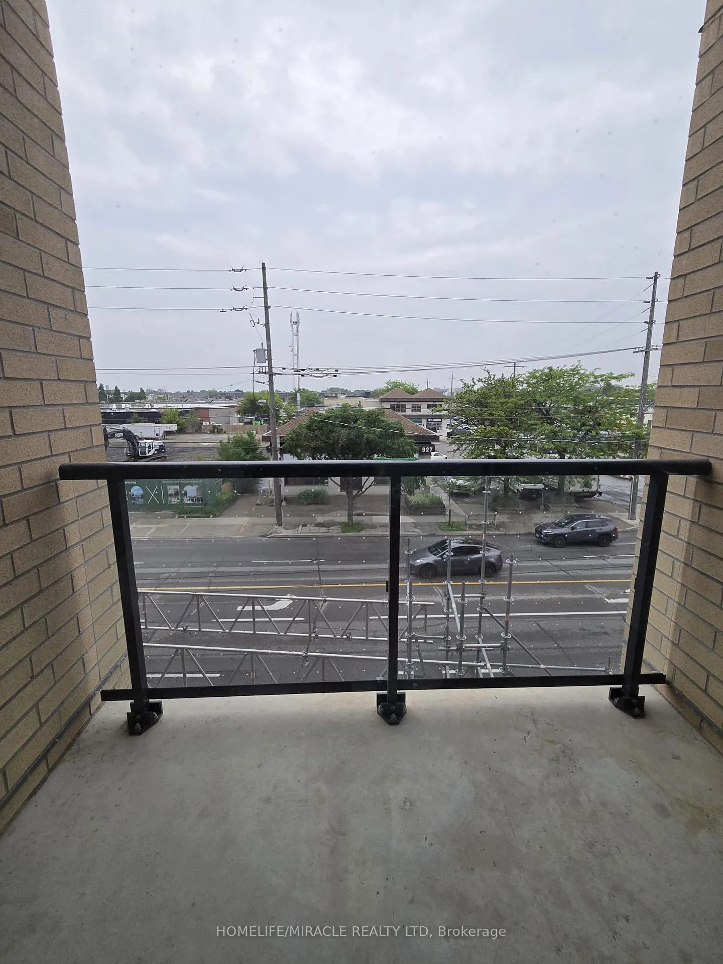 Photo 7 of Unit 314, 6 Chartwell Road, Etobicoke, Stonegate-Queensway — HOMEH