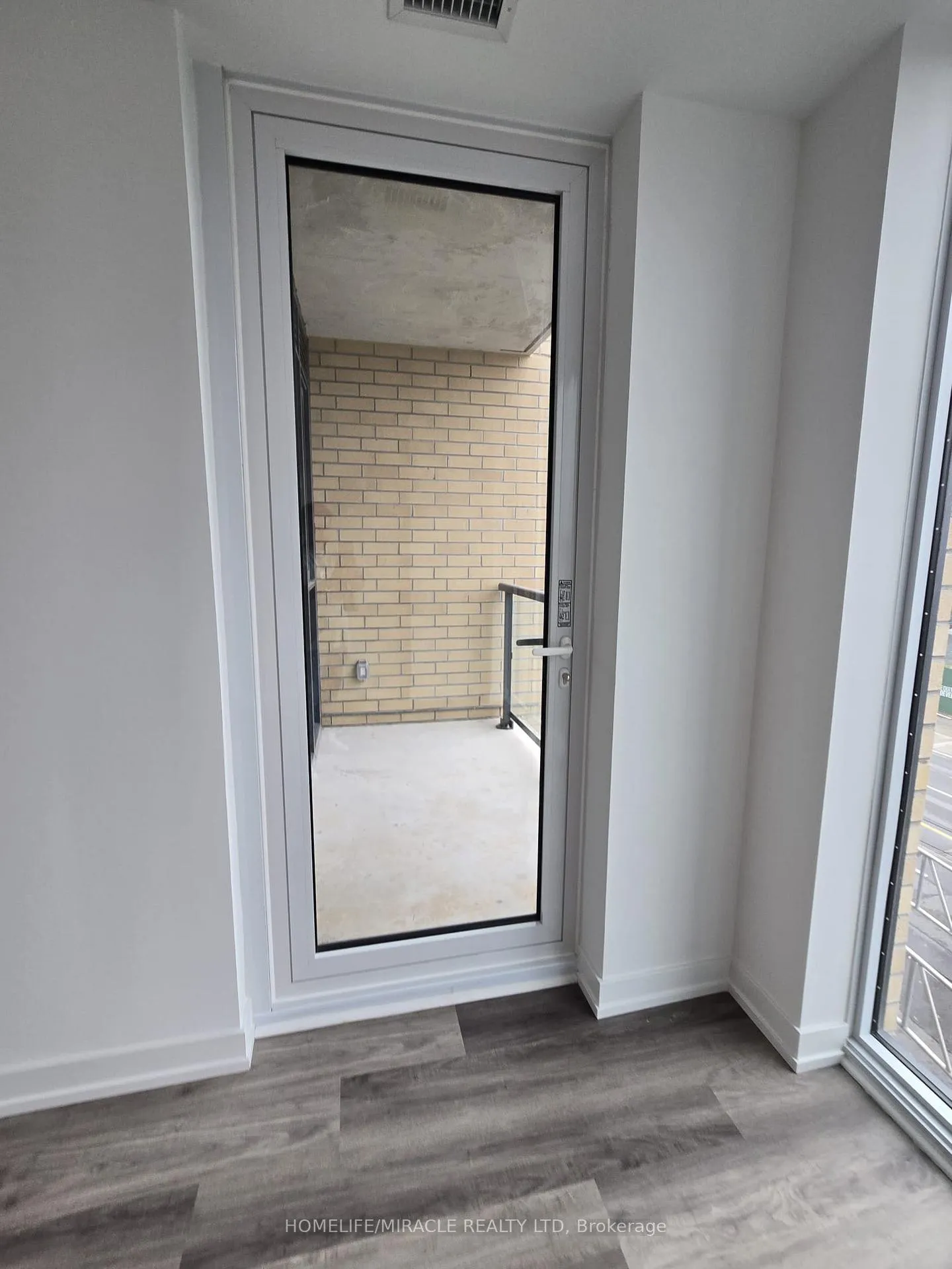 Photo 8 of Unit 314, 6 Chartwell Road, Etobicoke, Stonegate-Queensway — HOMEH
