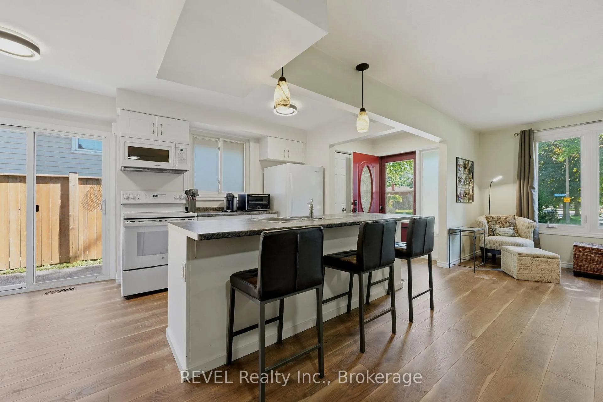 Photo 11 of 3727 Orlando Drive, Niagara Falls, Church's Lane — HOMEH