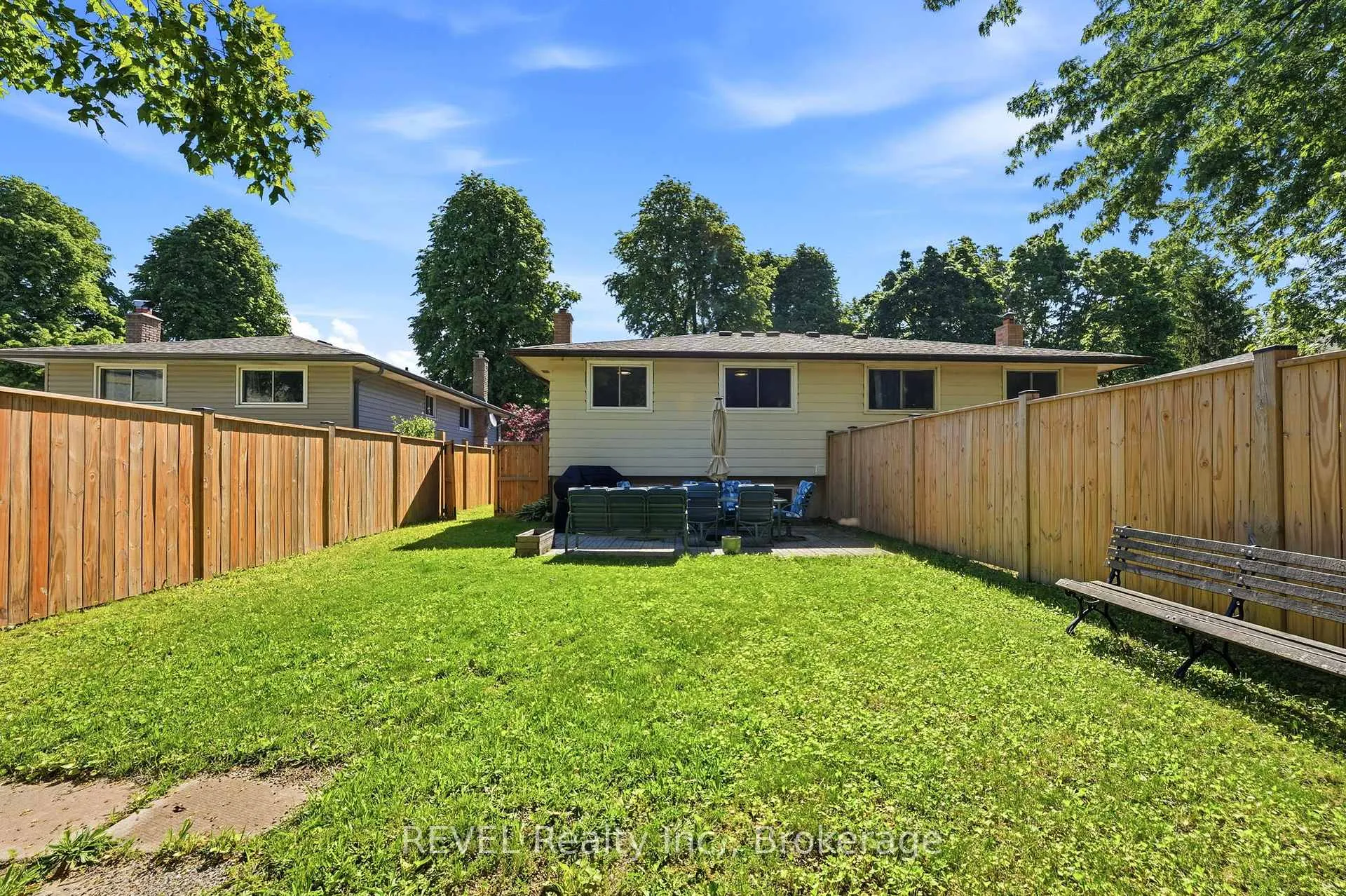 Photo 32 of 3727 Orlando Drive, Niagara Falls, Church's Lane — HOMEH