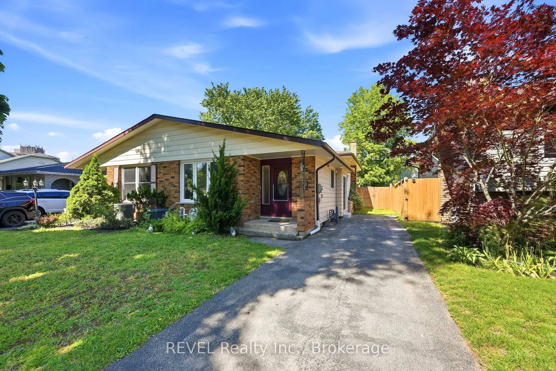Photo 35 of 3727 Orlando Drive, Niagara Falls, Church's Lane — HOMEH