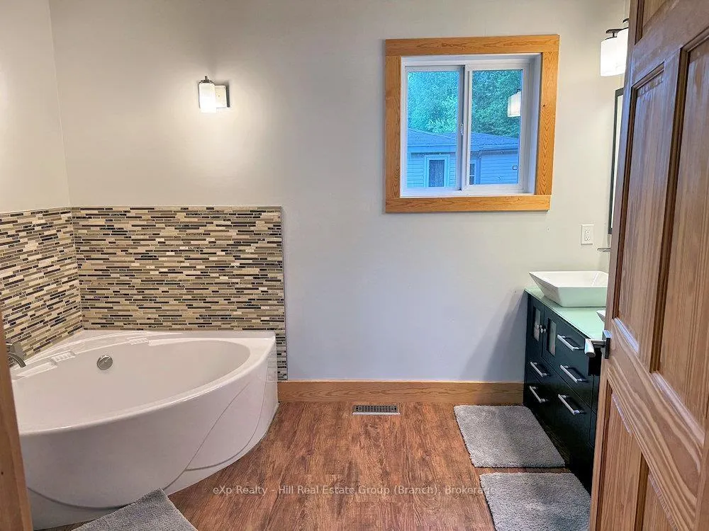 Photo 33 of 360 Burma Road, Thunder Bay, Hyde Park — HOMEH