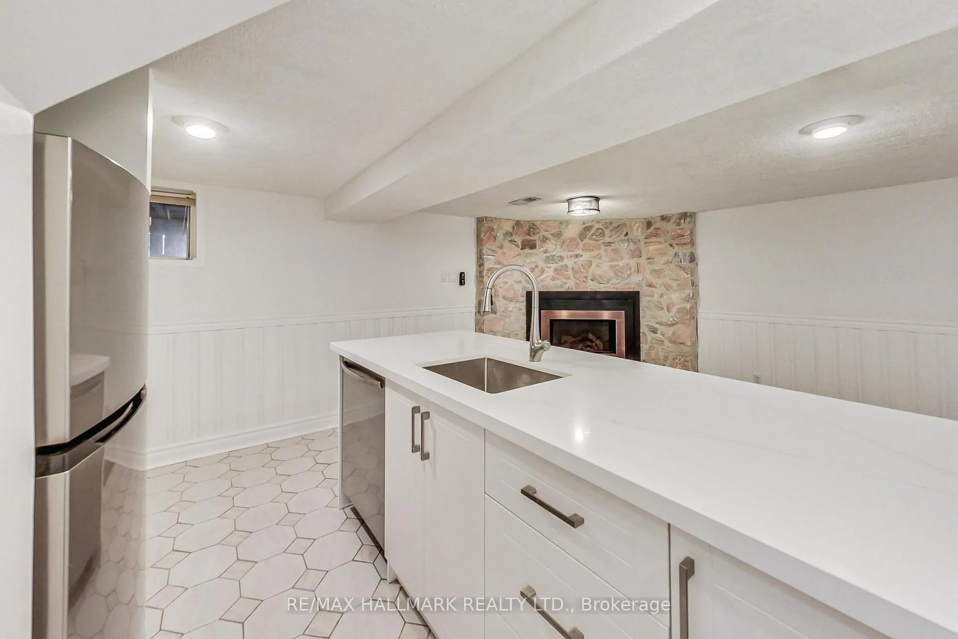 Photo 8 of 40 Tiago Avenue, Toronto, O'Connor-Parkview — HOMEH