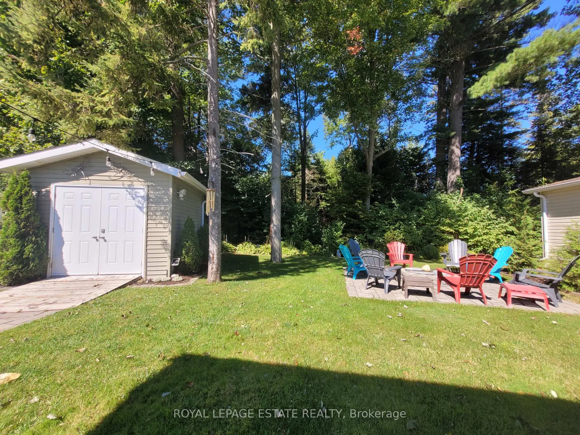 Photo 26 of 127 Madawaska Trail, Wasaga Beach — HOMEH