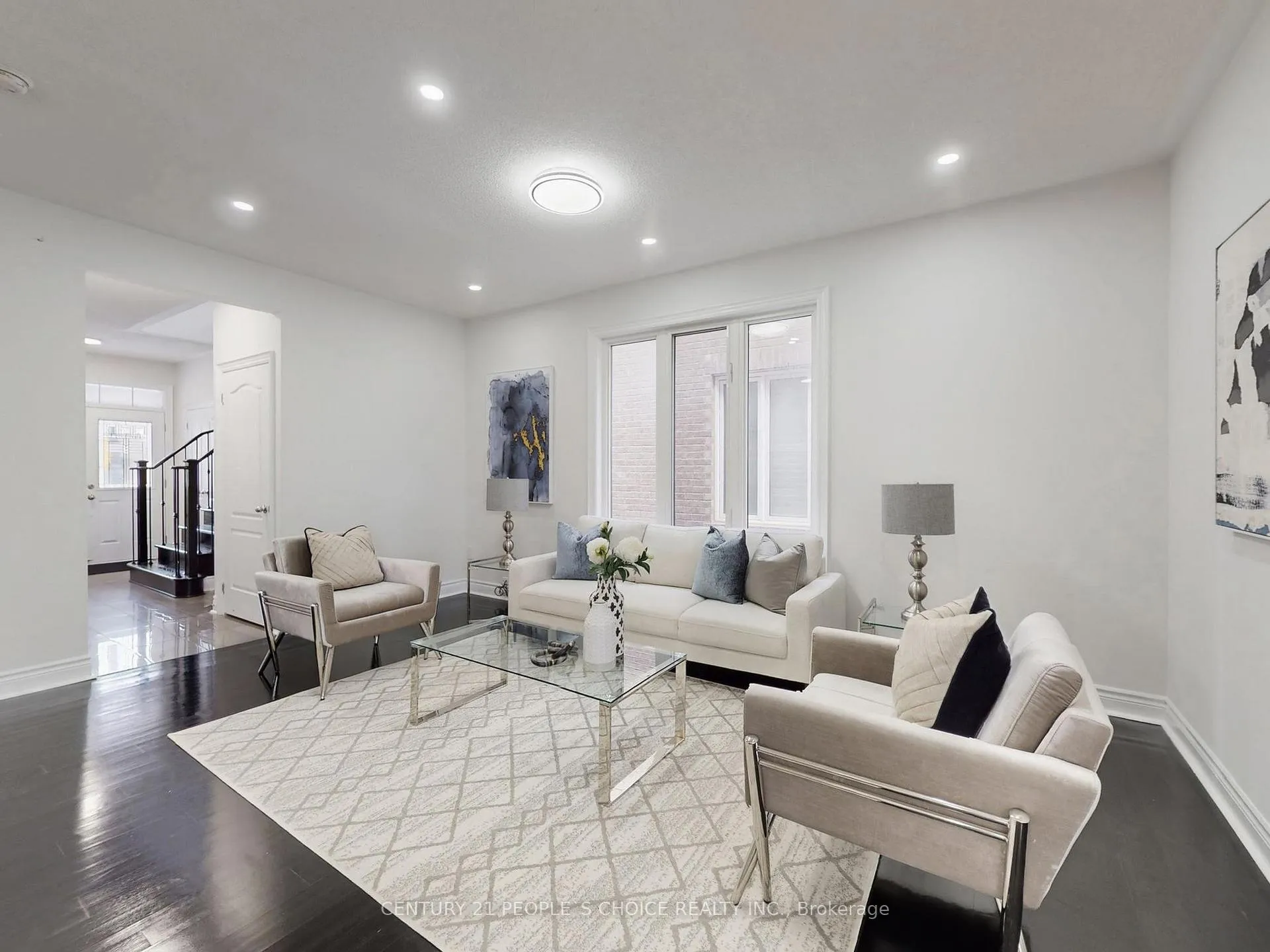 Photo 4 of 51 Elwin Road, Brampton, Credit Valley — HOMEH