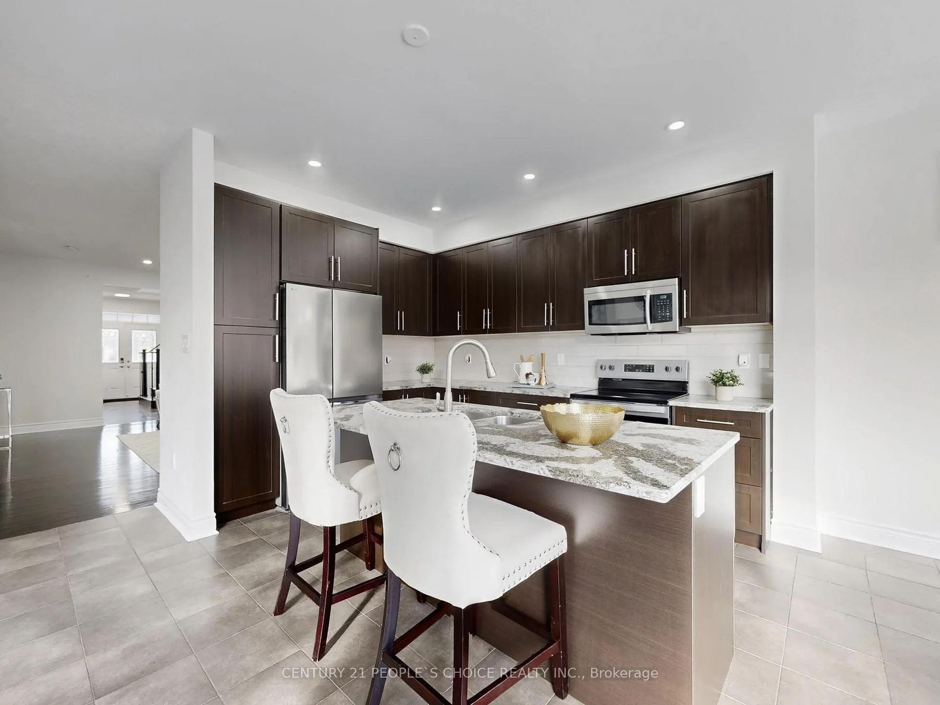 Photo 11 of 51 Elwin Road, Brampton, Credit Valley — HOMEH