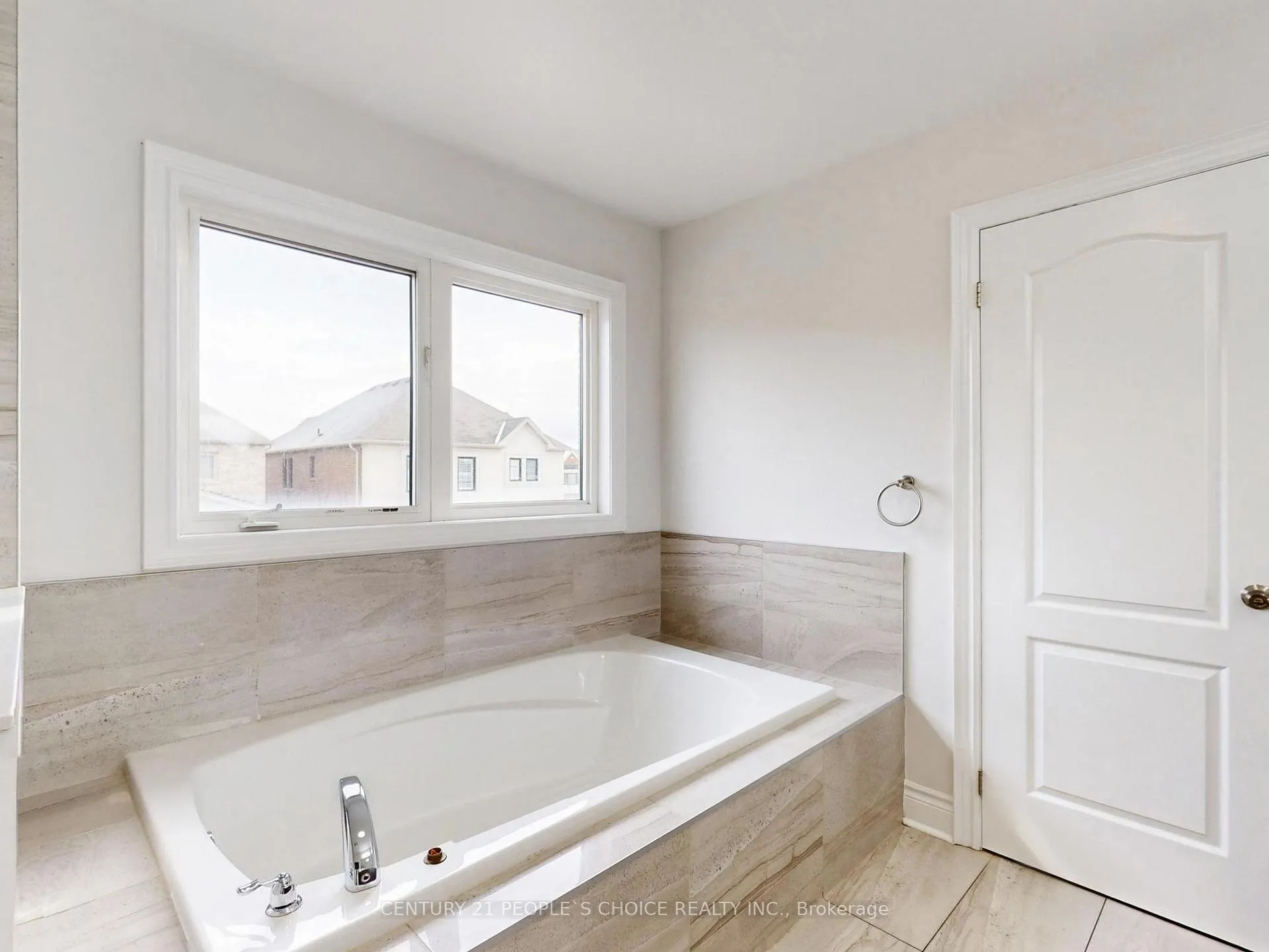 Photo 28 of 51 Elwin Road, Brampton, Credit Valley — HOMEH