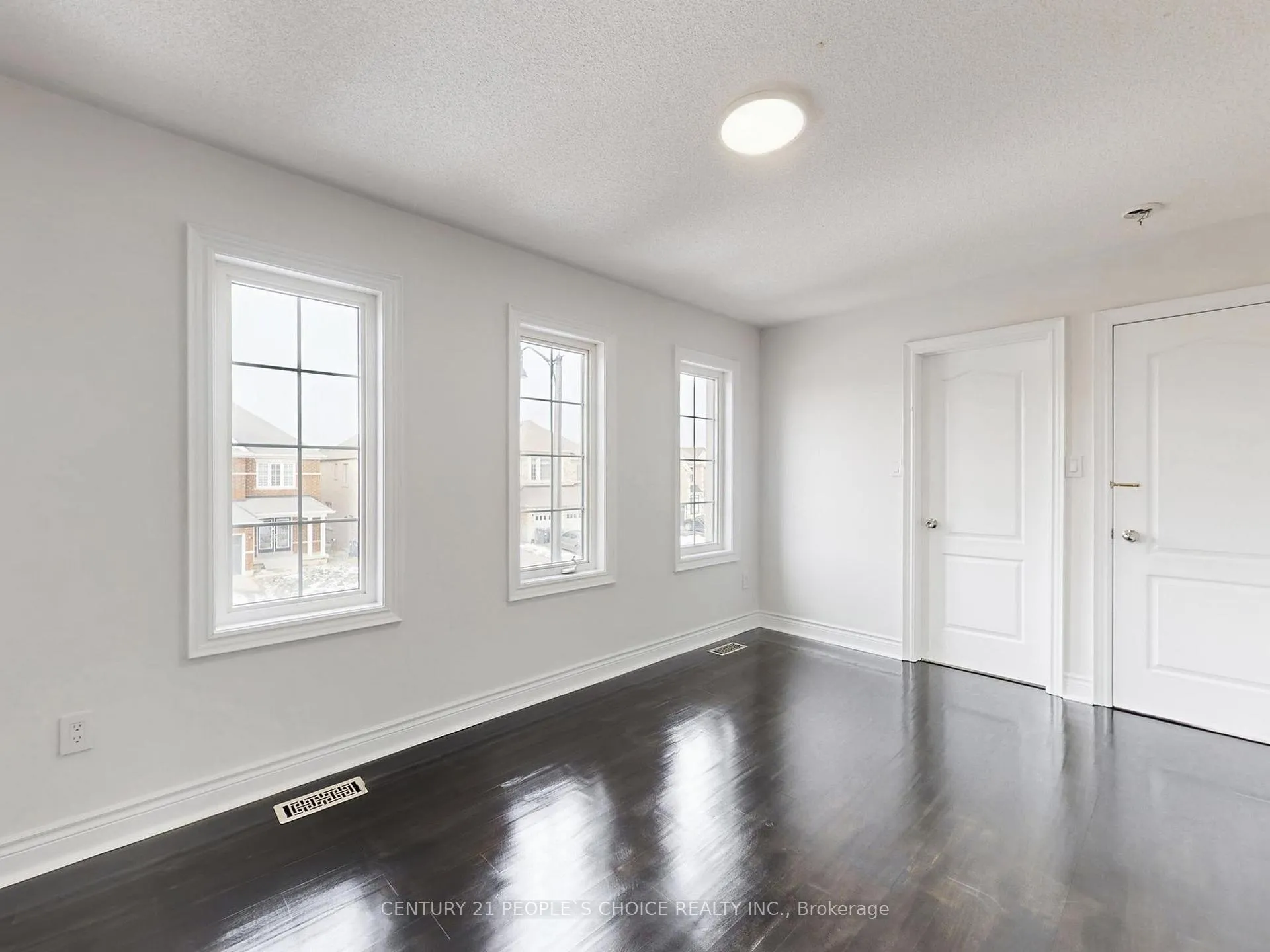 Photo 31 of 51 Elwin Road, Brampton, Credit Valley — HOMEH