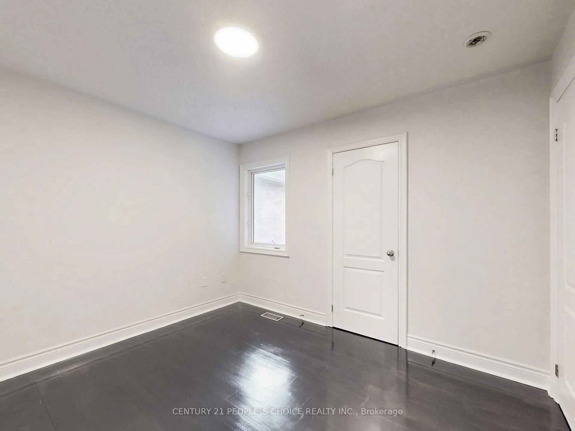 Photo 35 of 51 Elwin Road, Brampton, Credit Valley — HOMEH