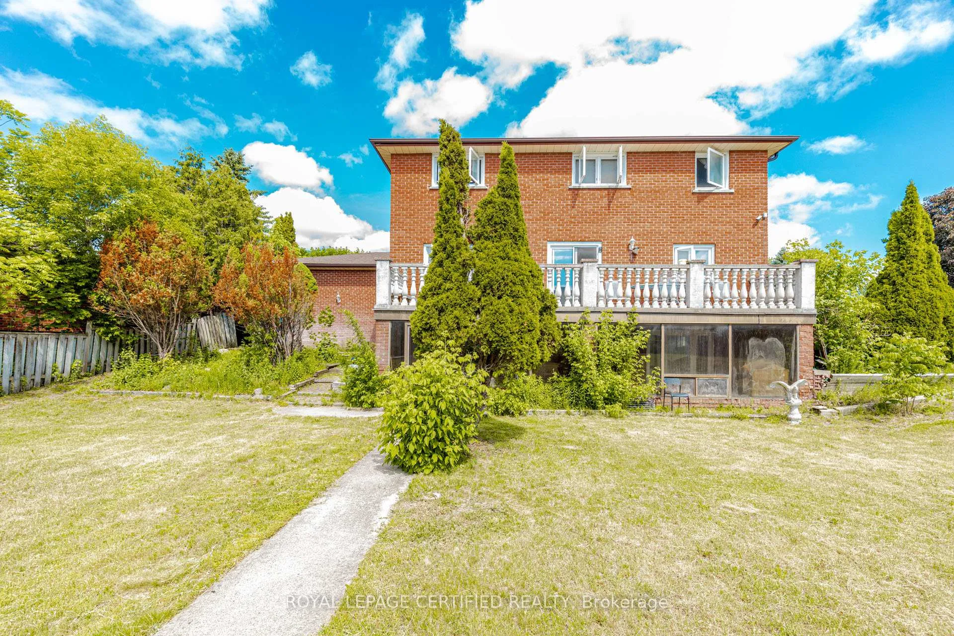 Photo 11 of 28 Walker Road E, Caledon, Caledon East — HOMEH
