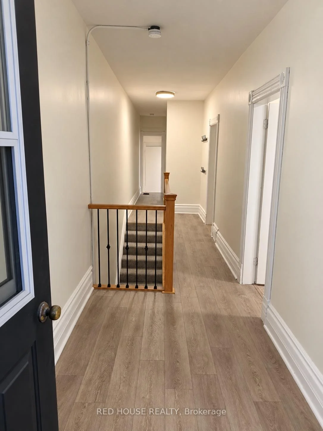 Photo 3 of 323B Woolwich Street, Guelph, Exhibition Park — HOMEH