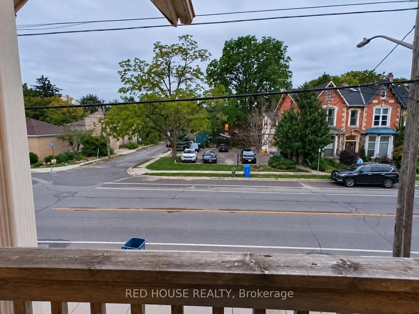 Photo 11 of 323B Woolwich Street, Guelph, Exhibition Park — HOMEH