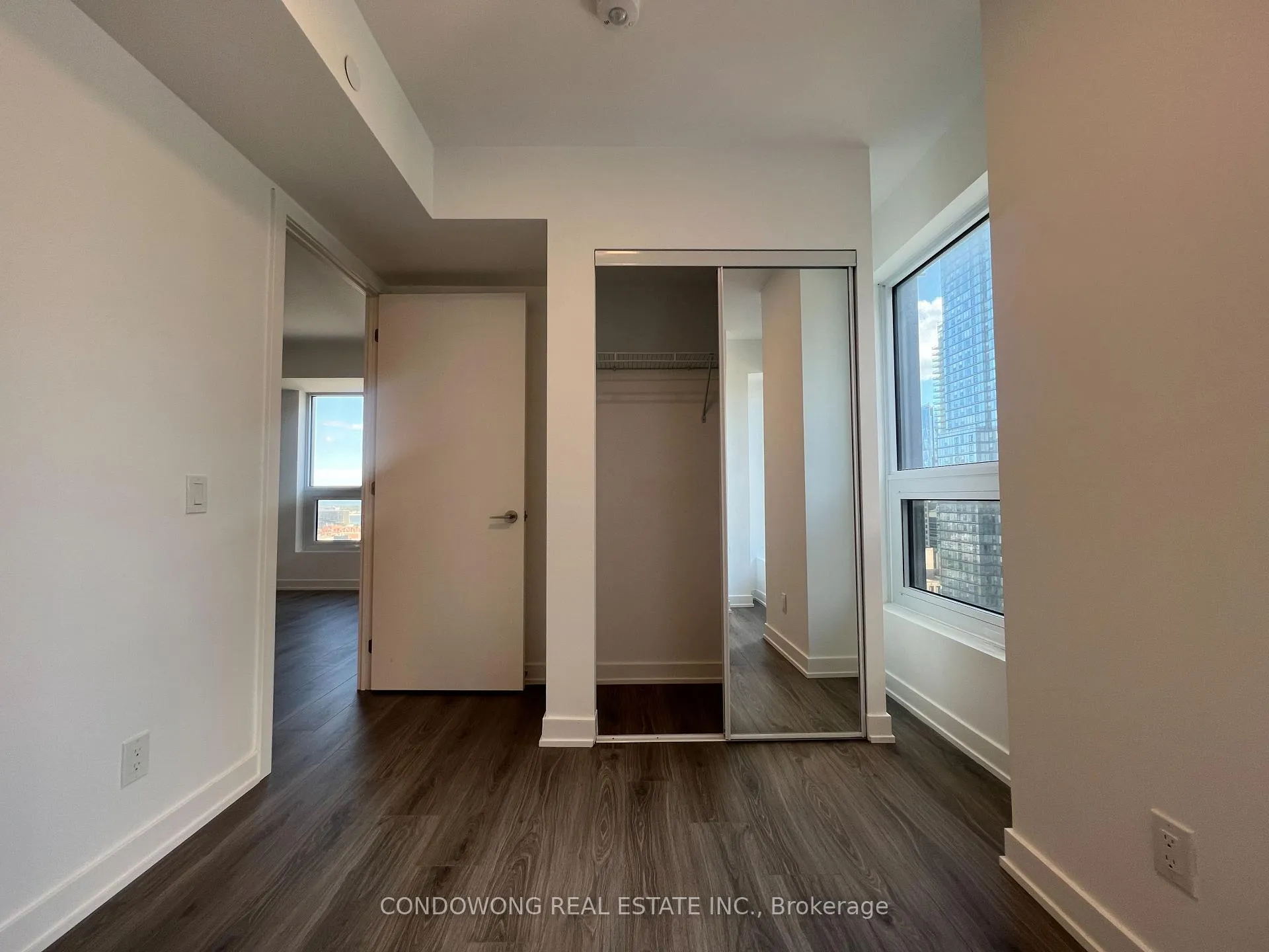 Photo 8 of Unit 2311, 100 Queen Street E, Toronto, Church-Yonge Corridor — HOMEH