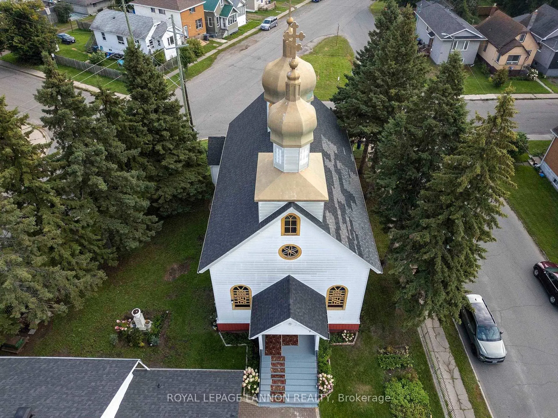Photo 15 of 716 Pacific Avenue, Thunder Bay, East End — HOMEH