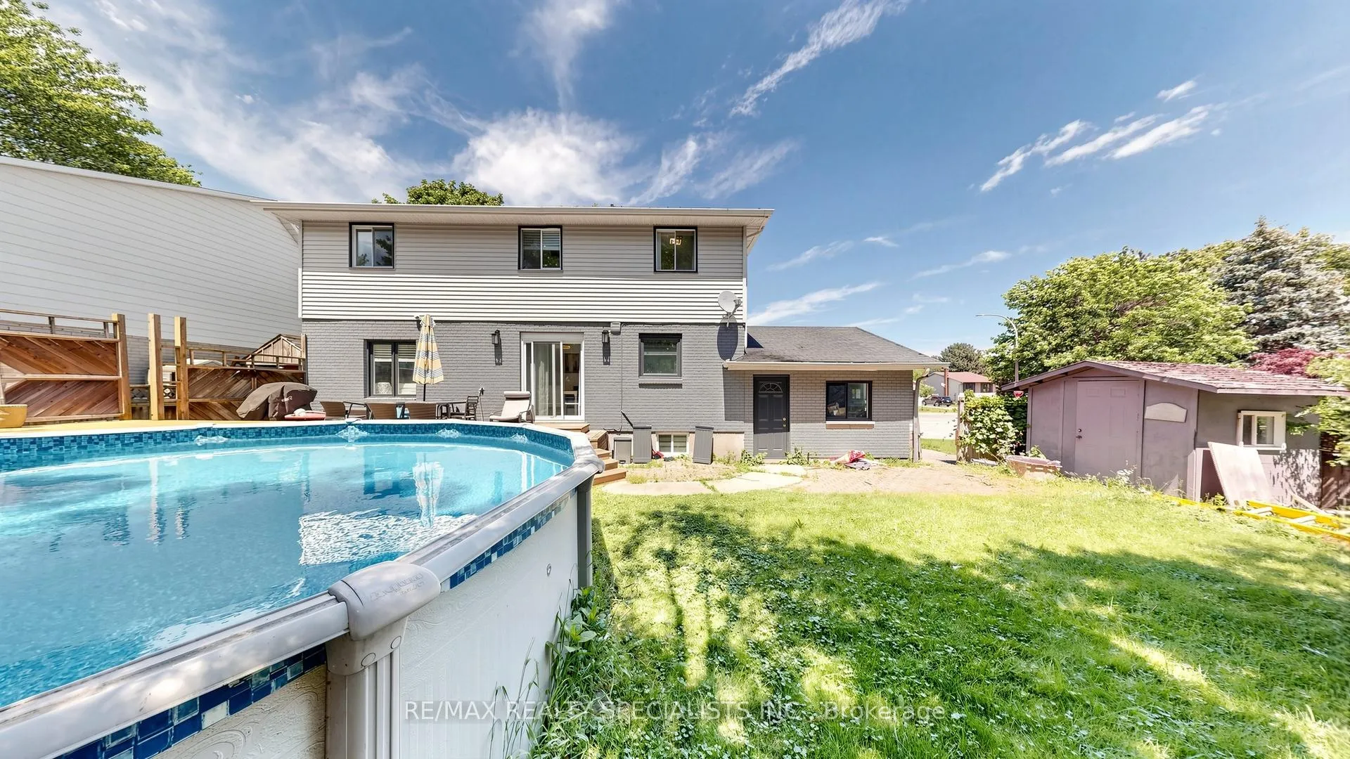 Photo 5 of 118 Central Avenue, Grimsby, Grimsby East — HOMEH