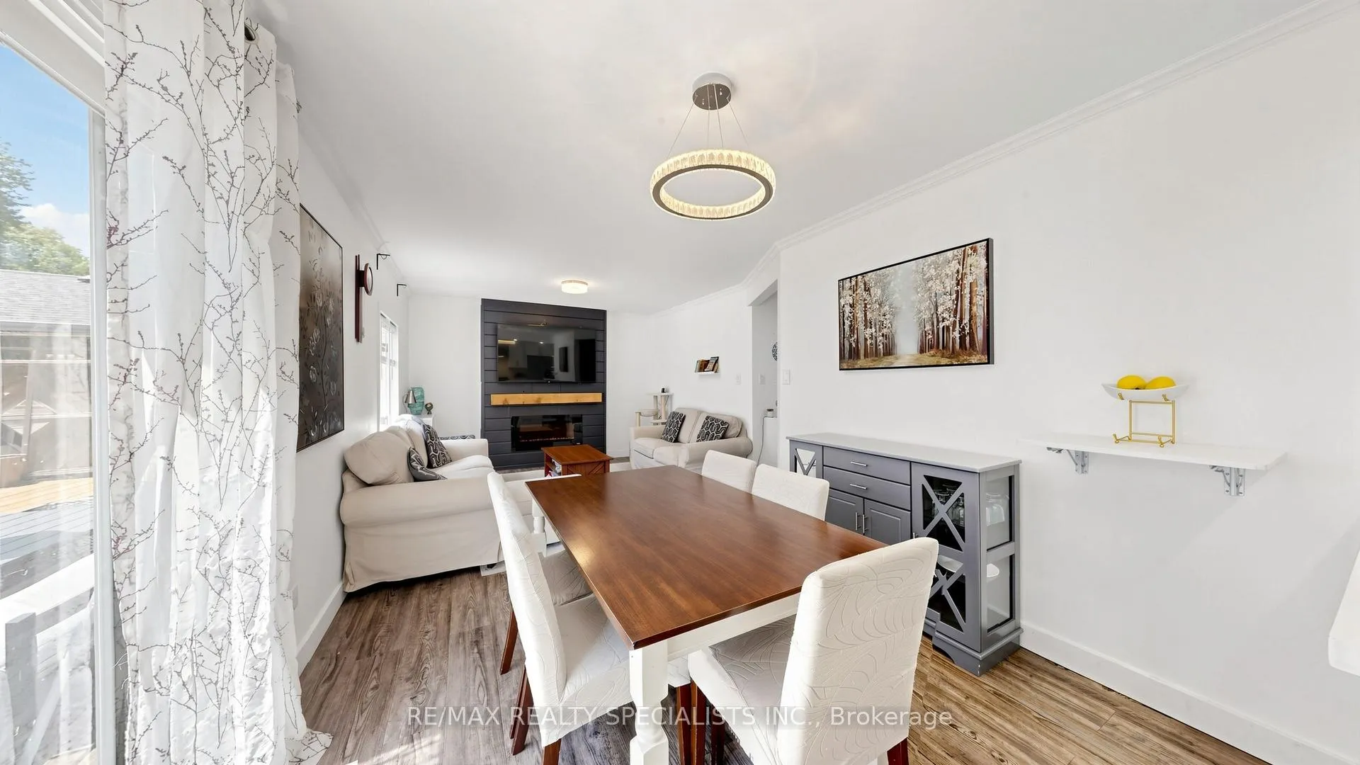 Photo 45 of 118 Central Avenue, Grimsby, Grimsby East — HOMEH