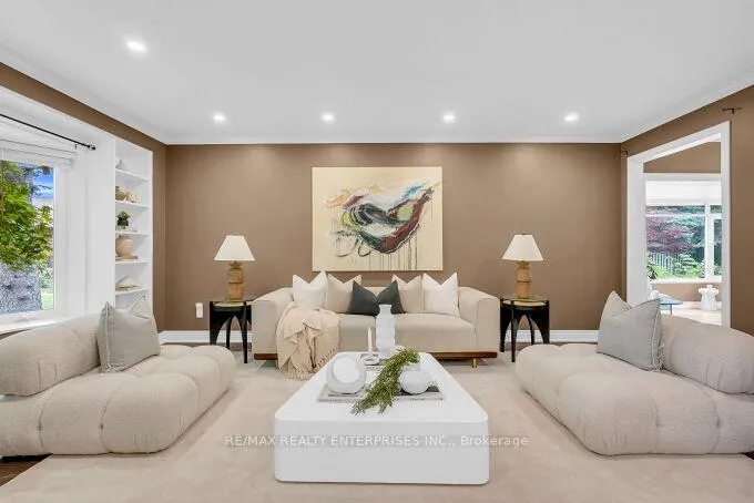 Photo 9 of 26 Oakridge Court, Brampton, Heart Lake West — HOMEH