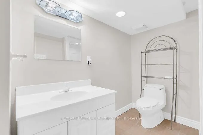 Photo 43 of 26 Oakridge Court, Brampton, Heart Lake West — HOMEH