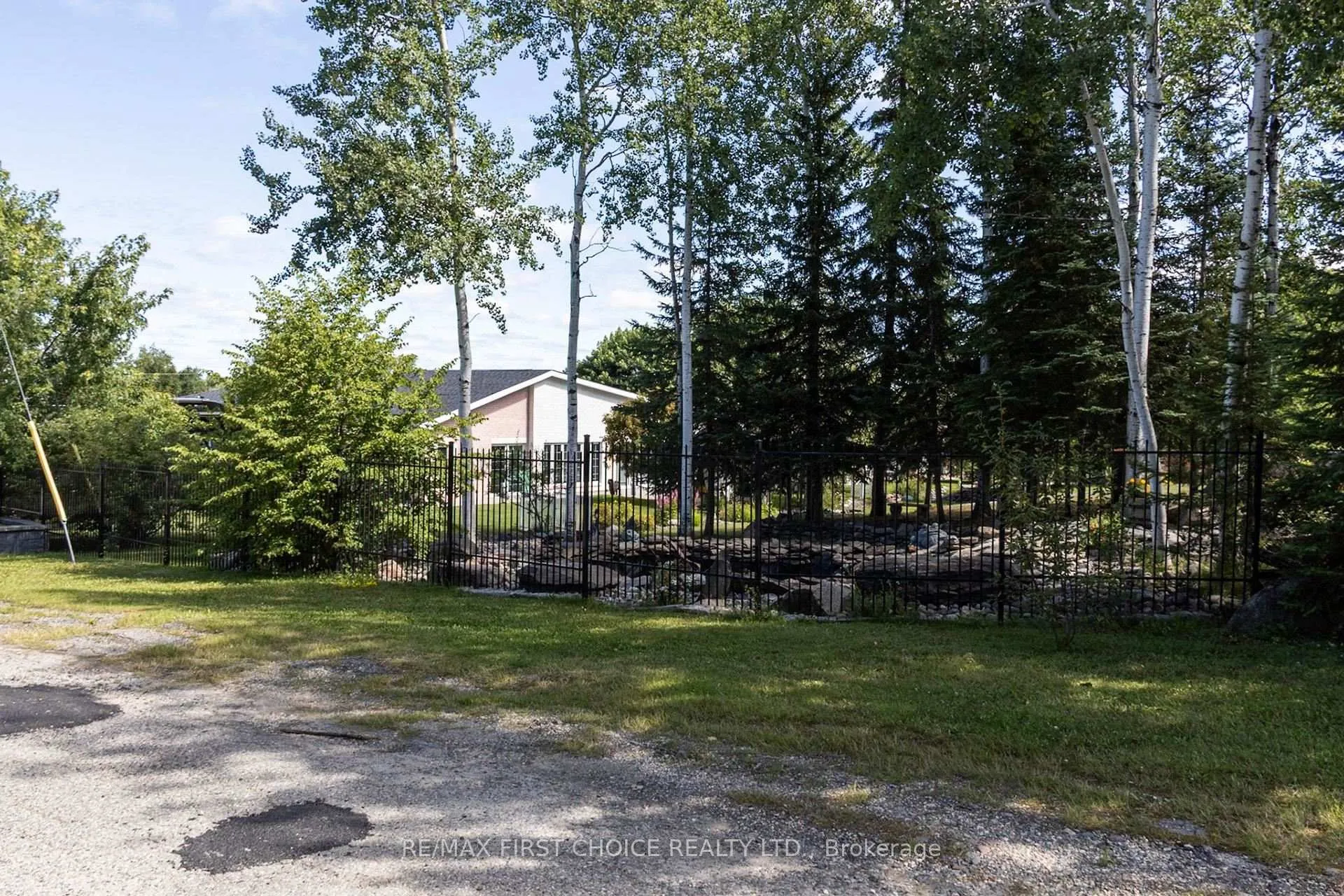 Photo 39 of 106 Bayview Street, Greenstone — HOMEH