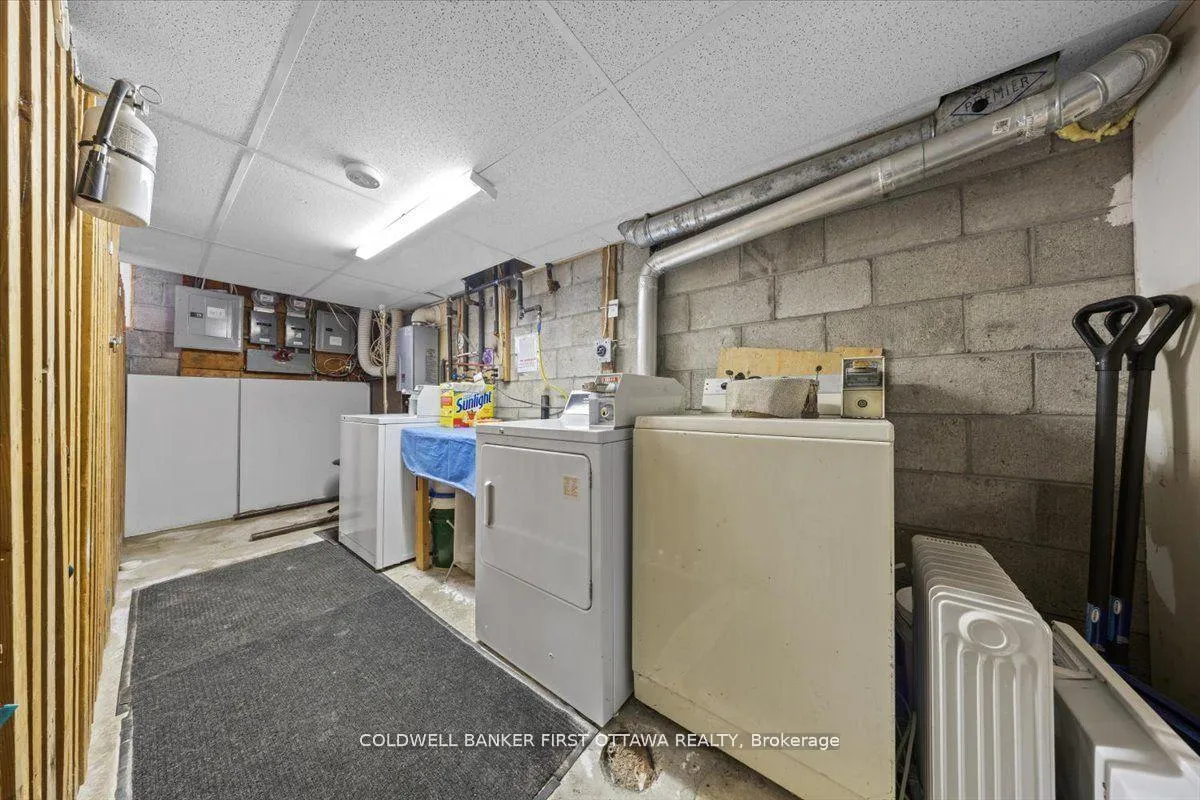 Photo 24 of 902 Watson Street, Ottawa, Fairfield Heights — HOMEH
