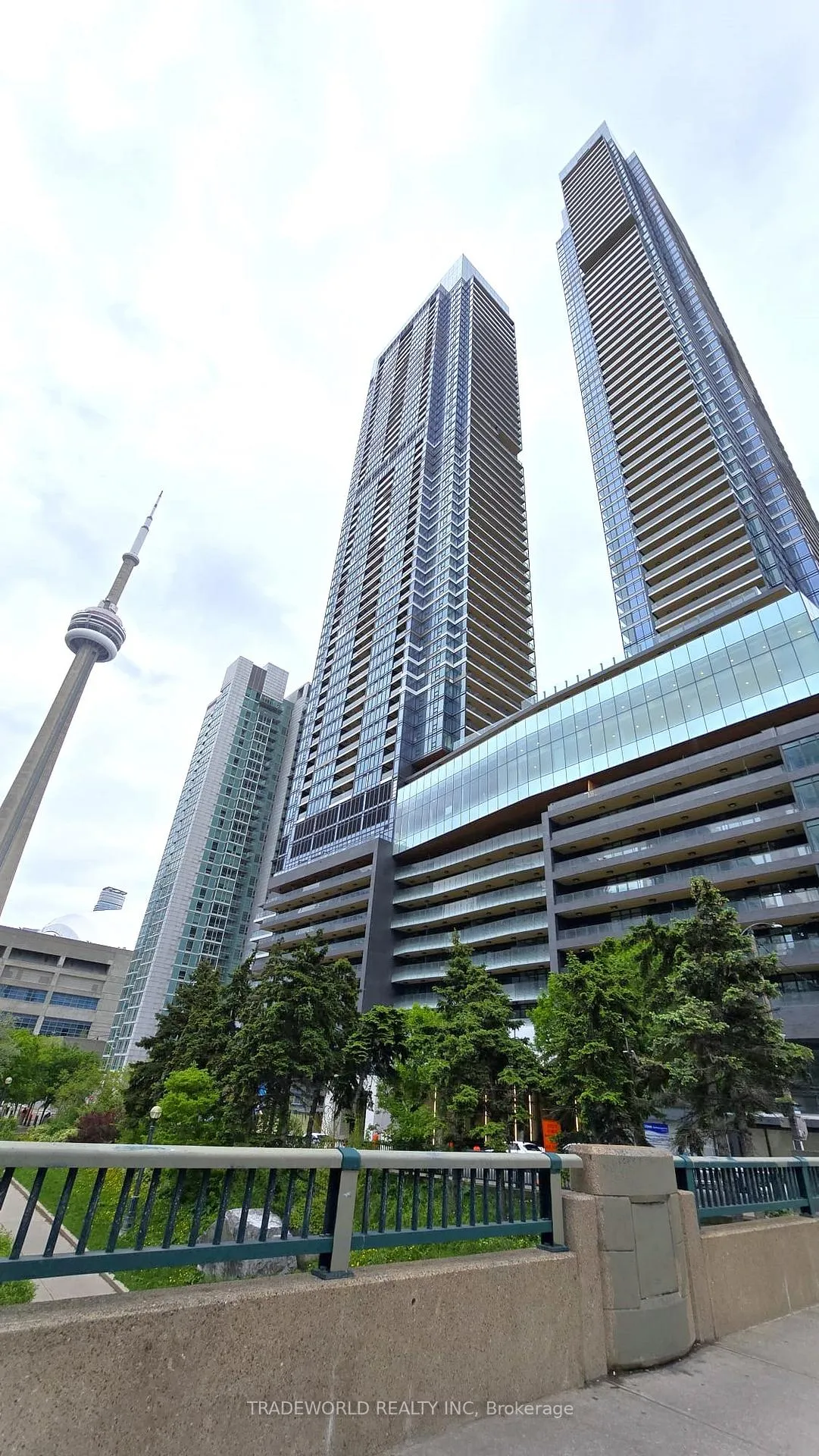 Front of Unit 5715, 3 Concord Cityplace Way