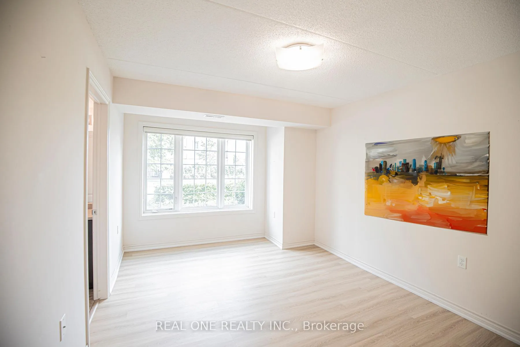 Photo 10 of Unit 102, 1440 Main Street E, Milton, Dempsey — HOMEH
