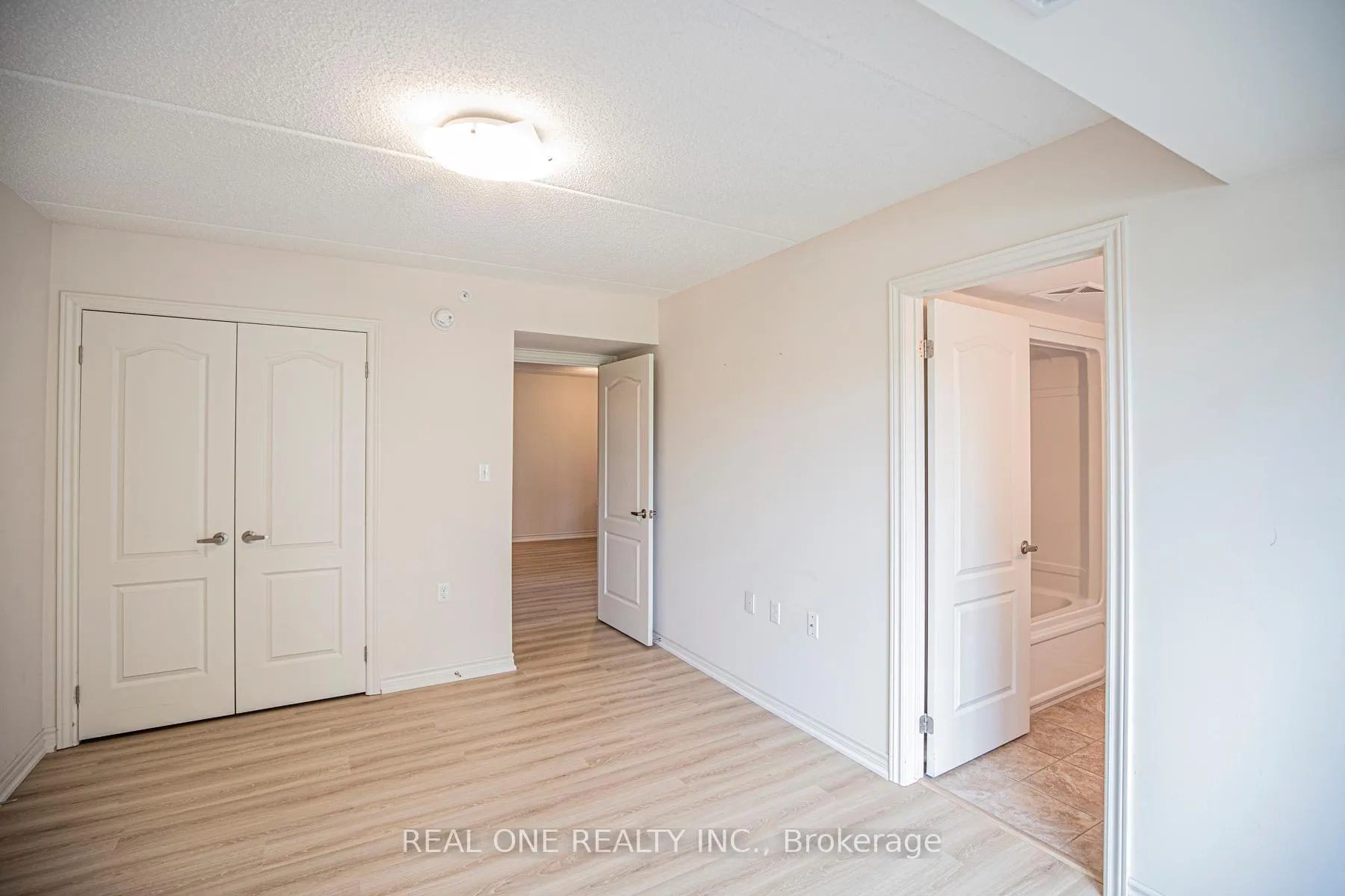 Photo 13 of Unit 102, 1440 Main Street E, Milton, Dempsey — HOMEH