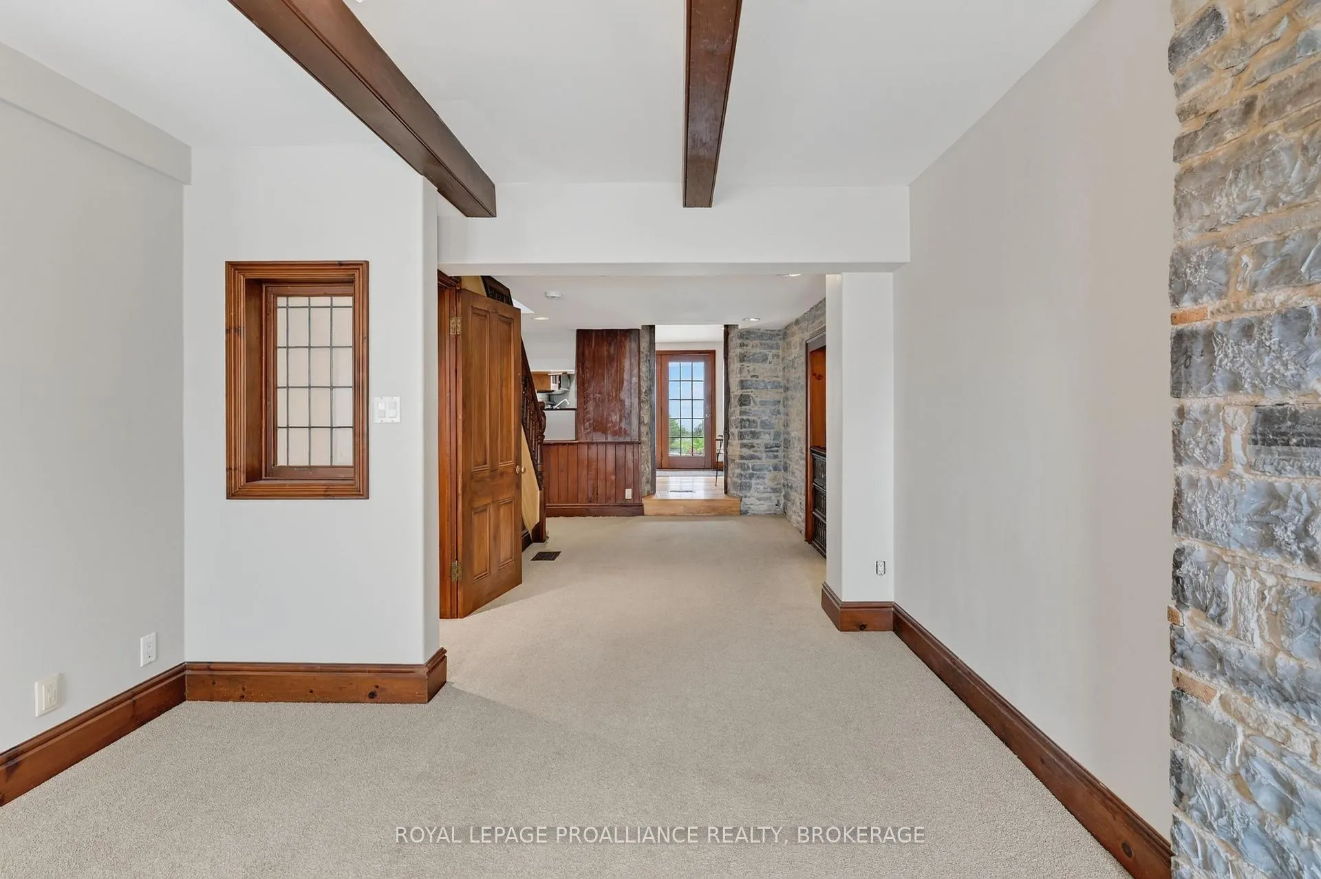 Photo 4 of 12 Rideau Street, Kingston, East of Sir John A. Blvd — HOMEH