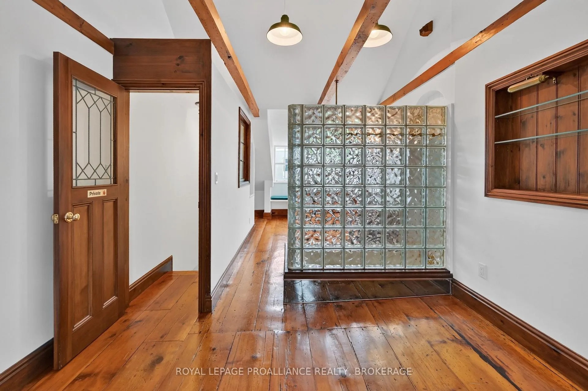 Photo 21 of 12 Rideau Street, Kingston, East of Sir John A. Blvd — HOMEH